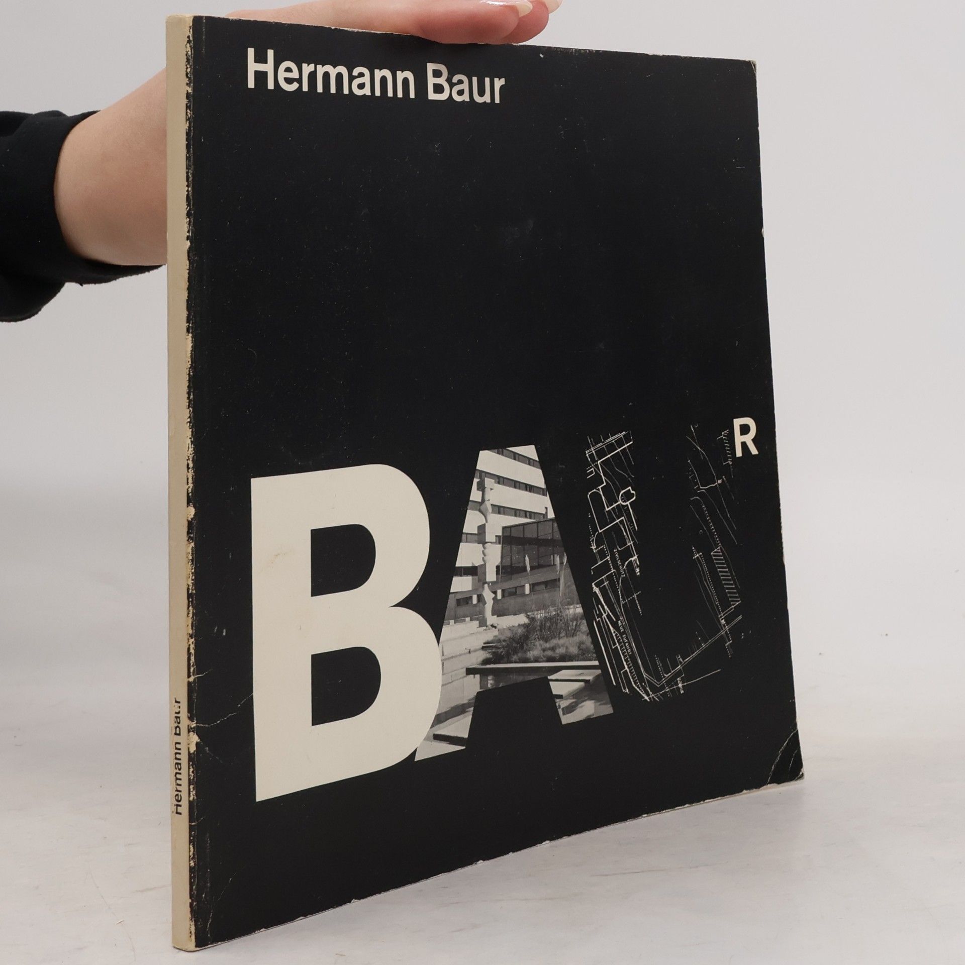 kolektiv Hermann Baur