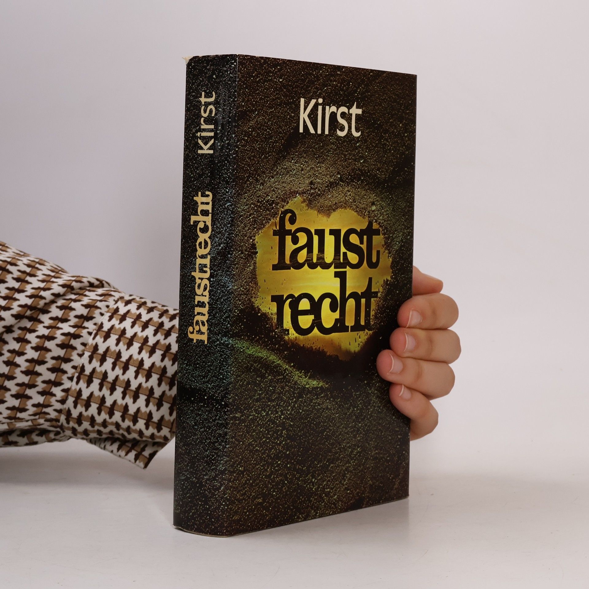 Hans Hellmut Kirst Faust Recht