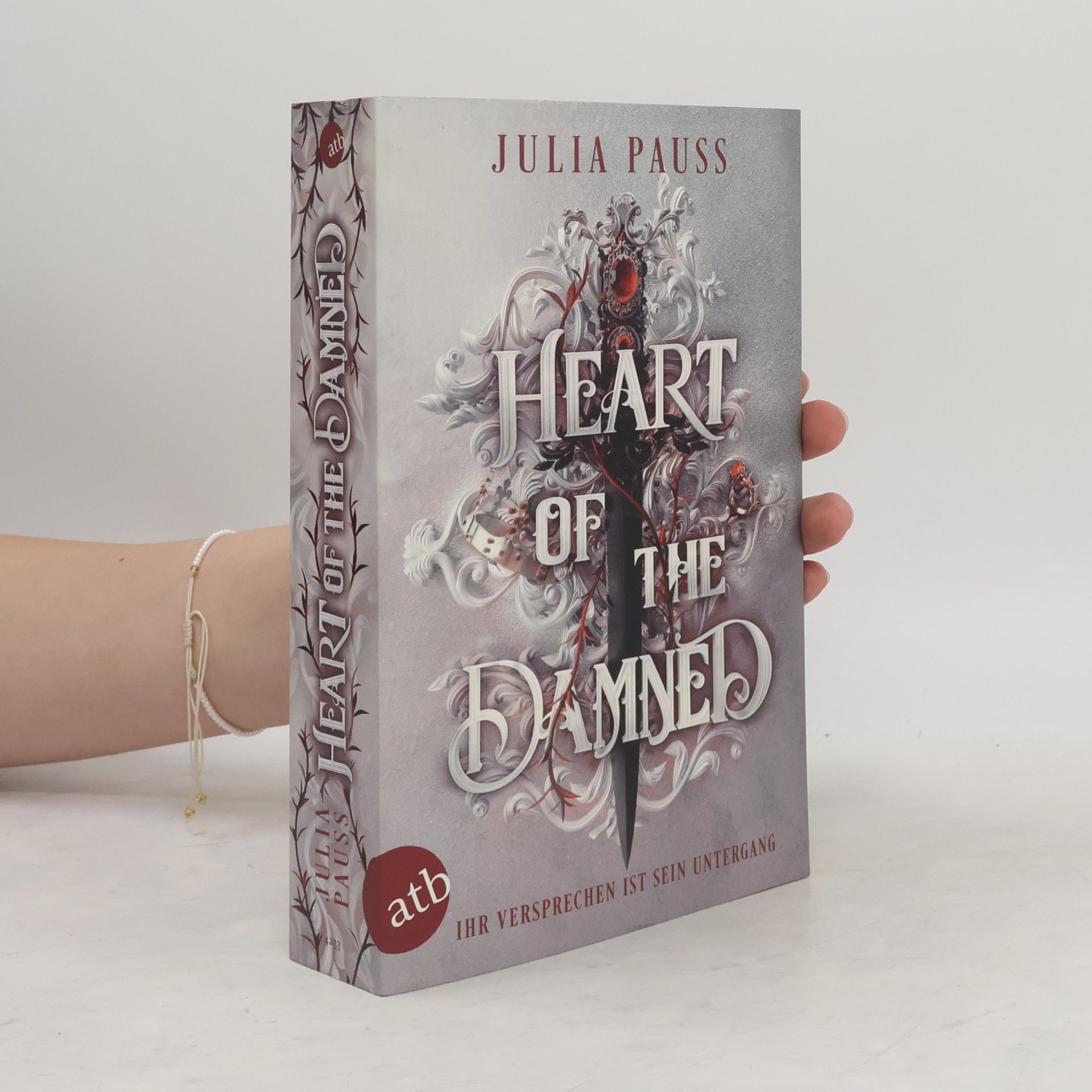 Julia Pauss Heart of the Damned – Ihr Versprechen ist sein Untergang