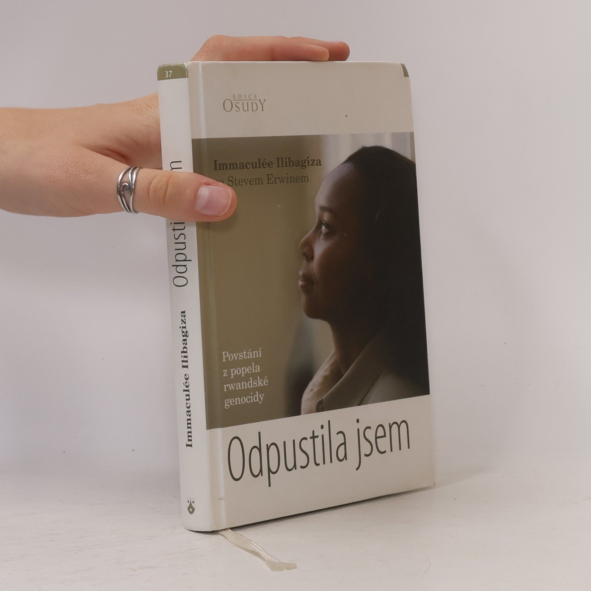 Odpustila jsem : povstání z popela rwandské genocidy