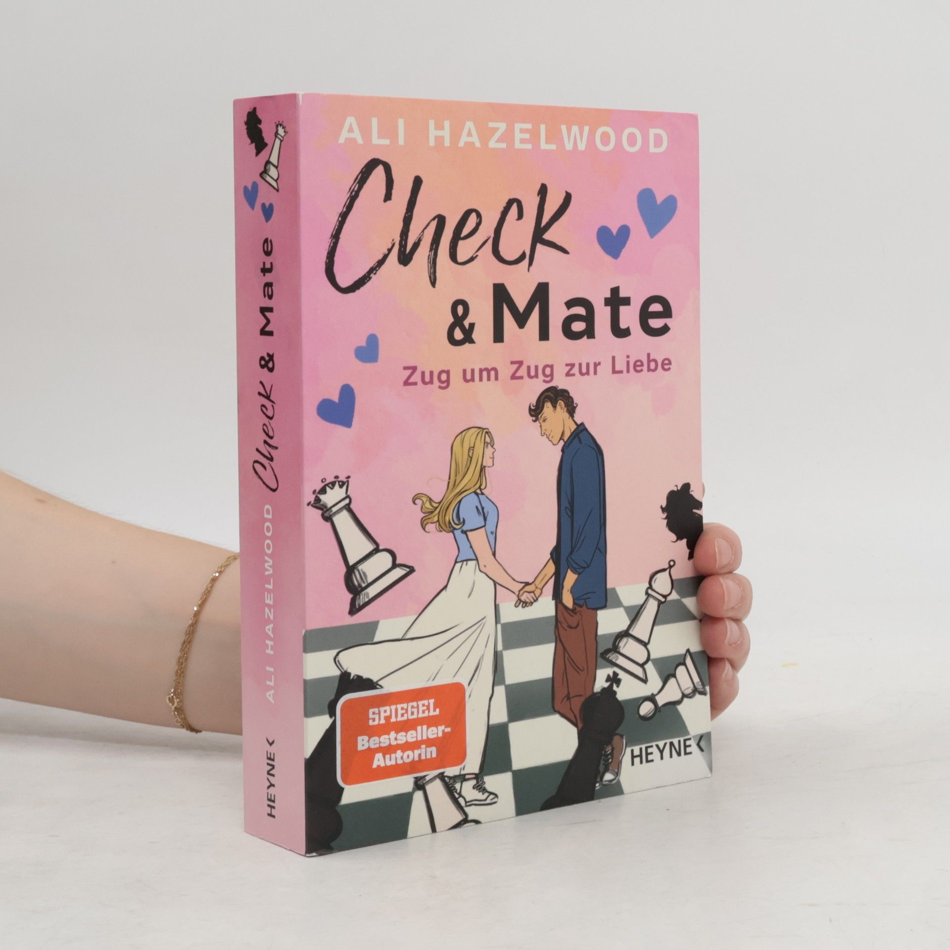 Ali Hazelwood Check & Mate – Zug um Zug zur Liebe