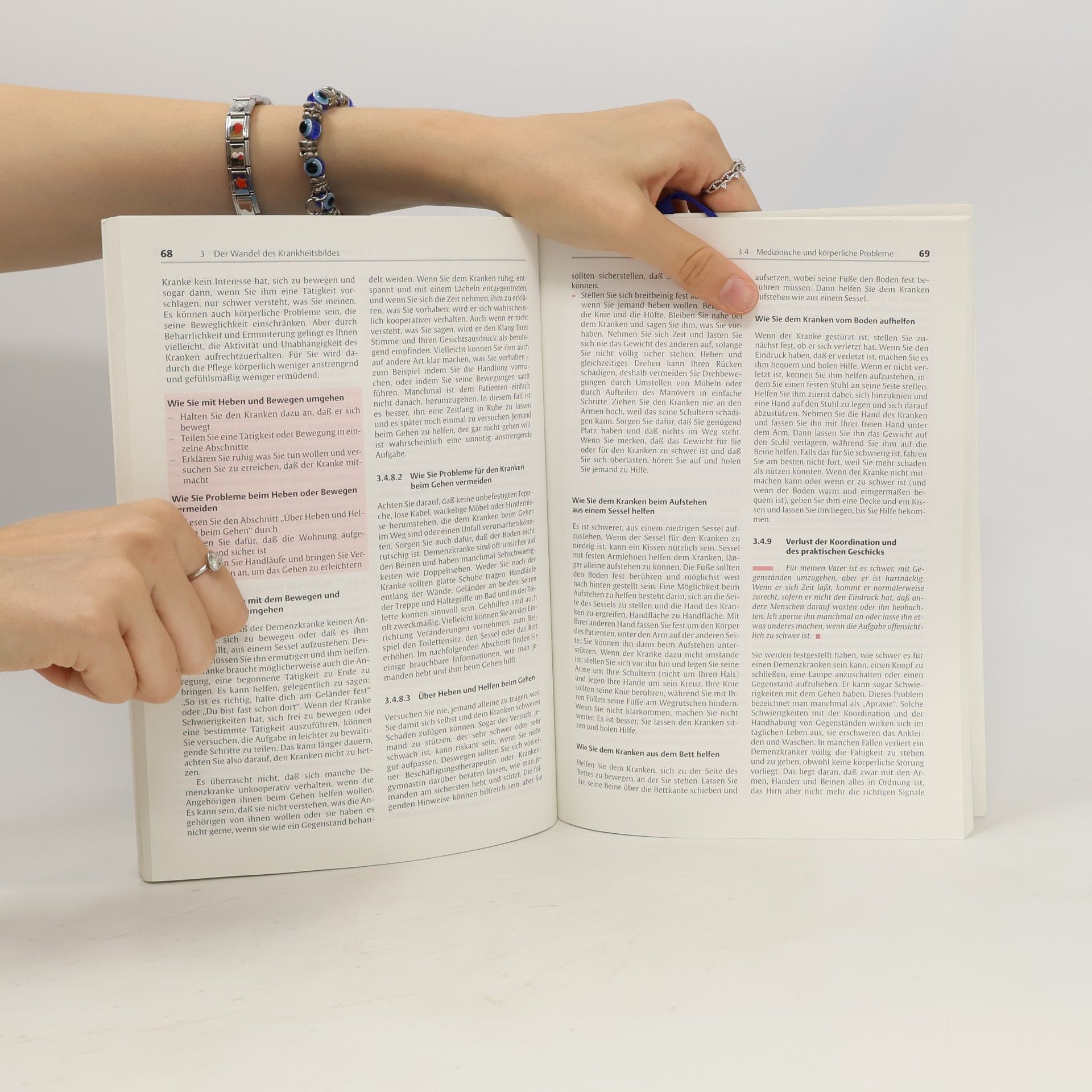 Autores varios Handbuch der Betreuung und Pflege von Alzheimer-Patienten