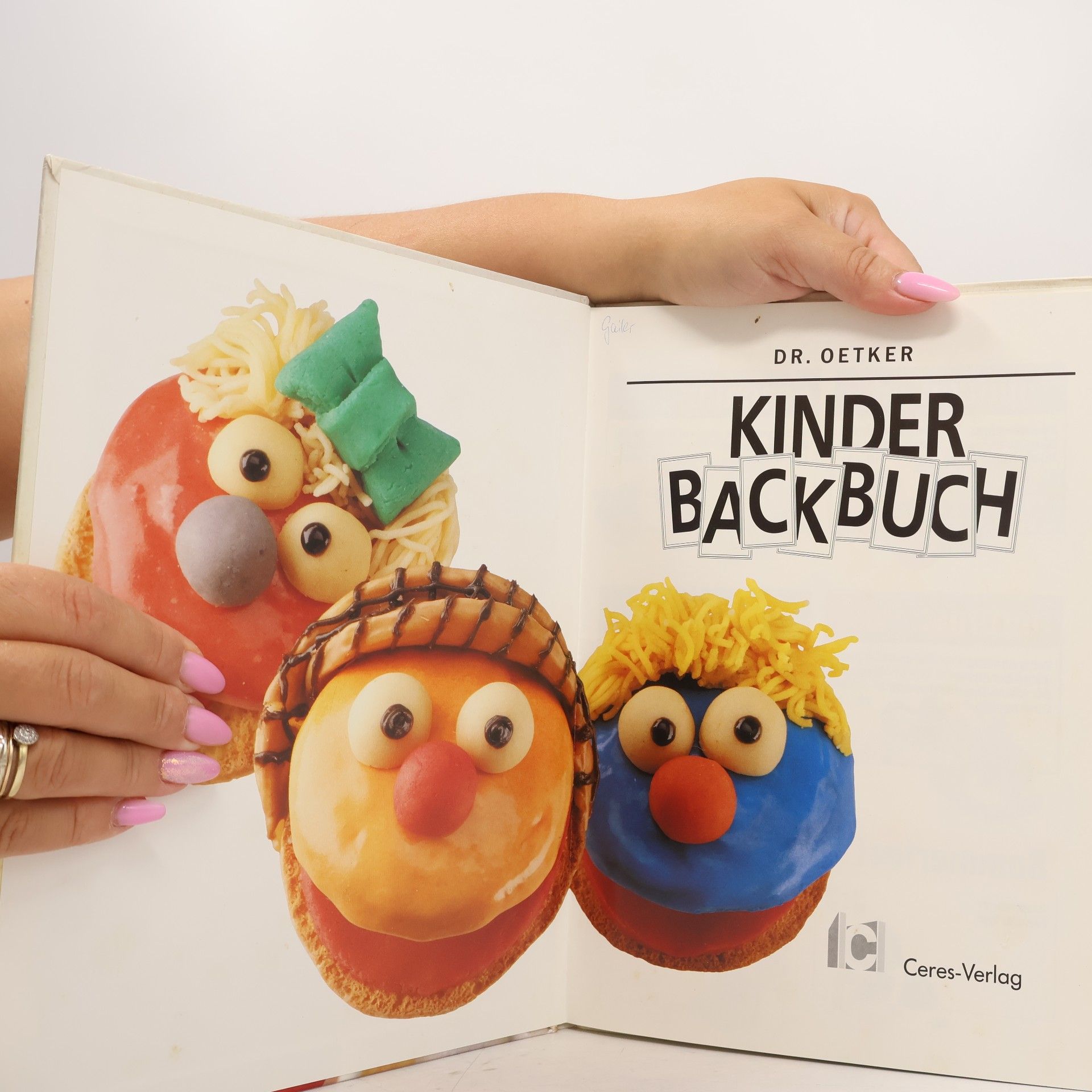 Gisela Knutzen Dr.-Oetker-Kinderbackbuch