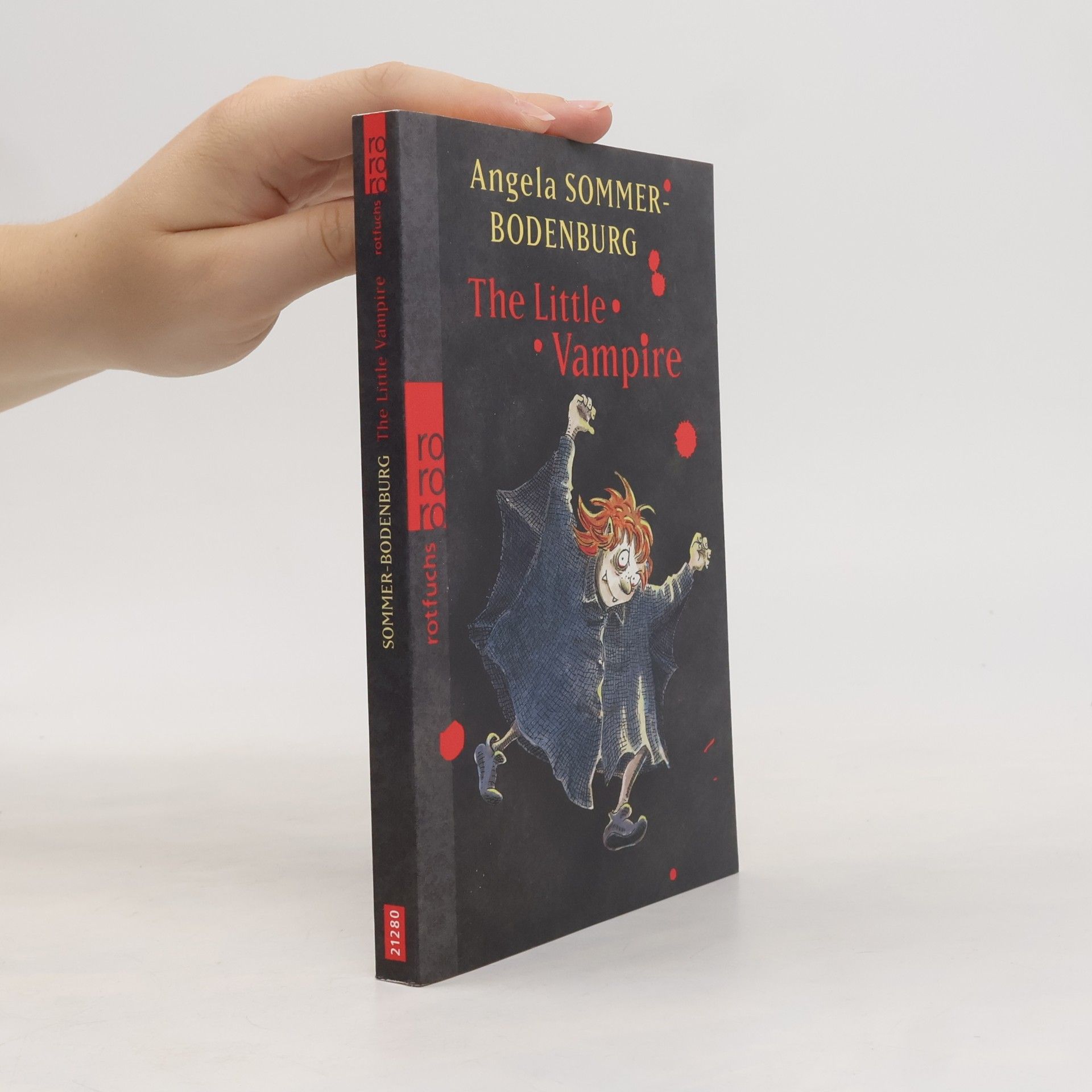 Angela Sommer Bodenburg The Little Vampire