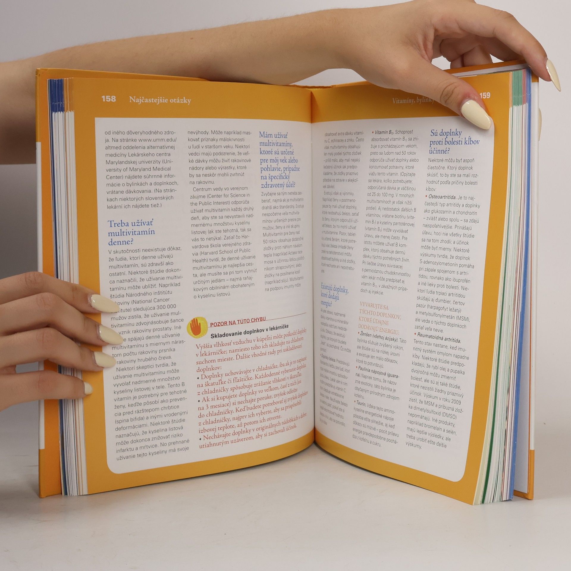 Autorenkollektiv Domáci lekár v otázkach a odpovediach