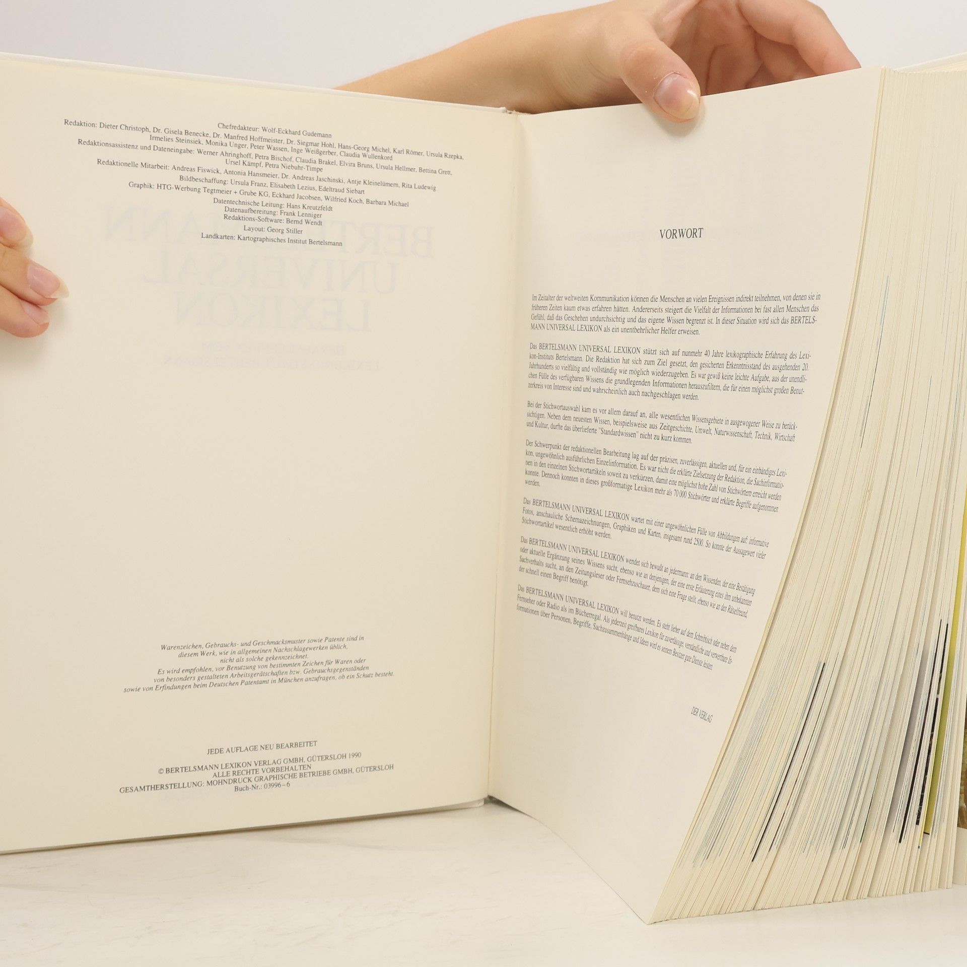 Various authors Bertelsmann Universal Lexikon