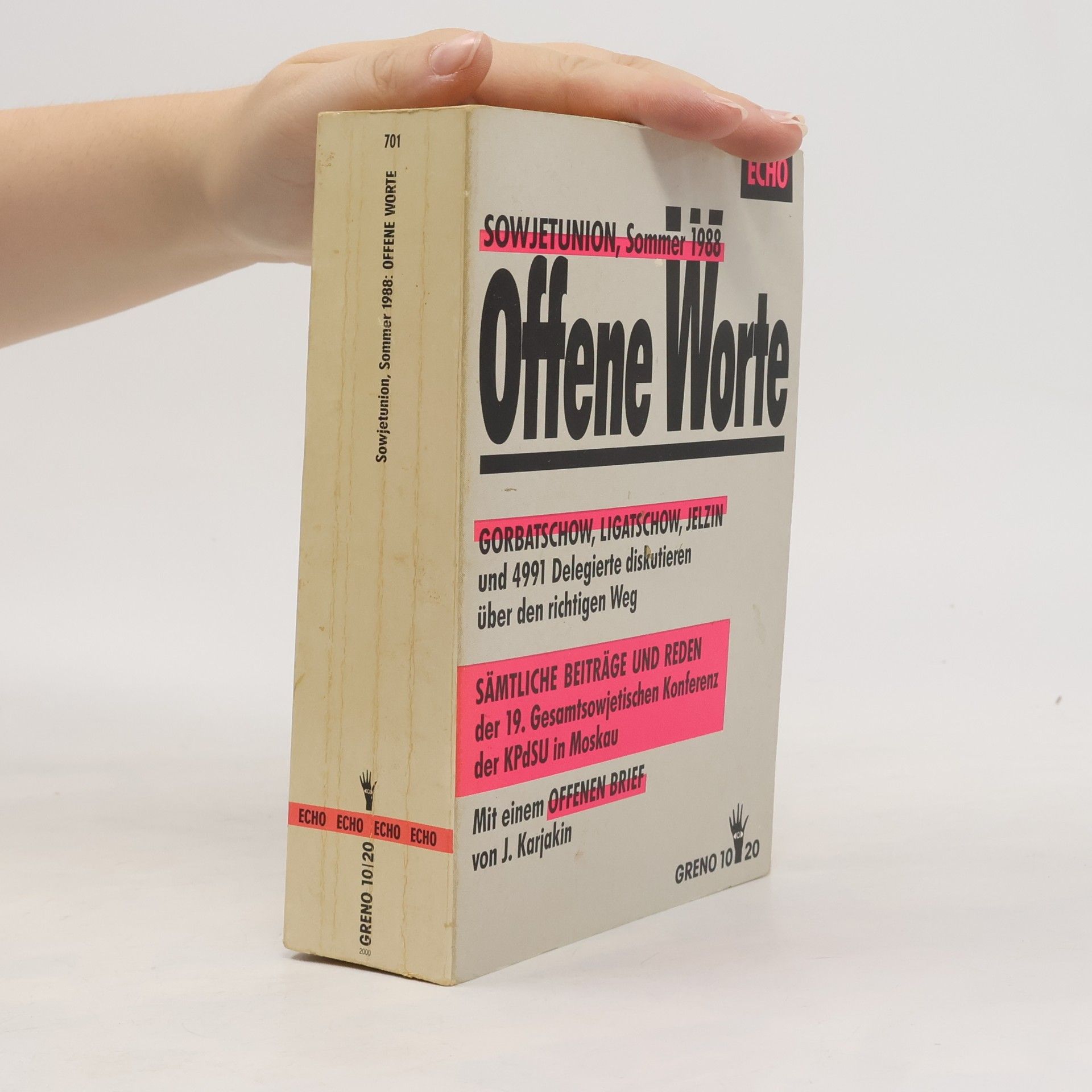 Sowjetunion, Sommer 1988. Offene Worte. Gorbatschow, Ligatschow, Jelzin und 4991 Delegierte diskutieren über den richtigen Weg.