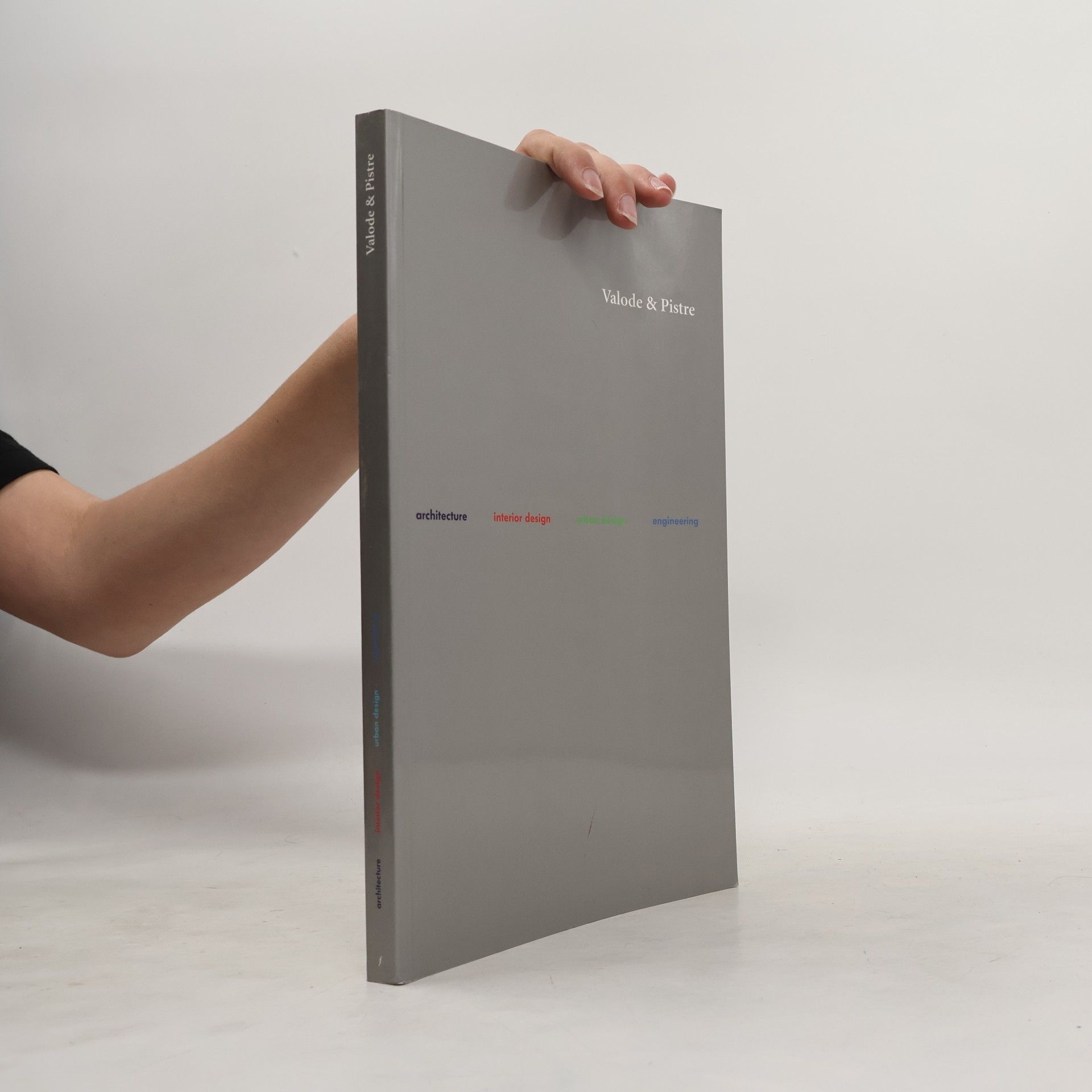 Autores varios Valode & Pistre