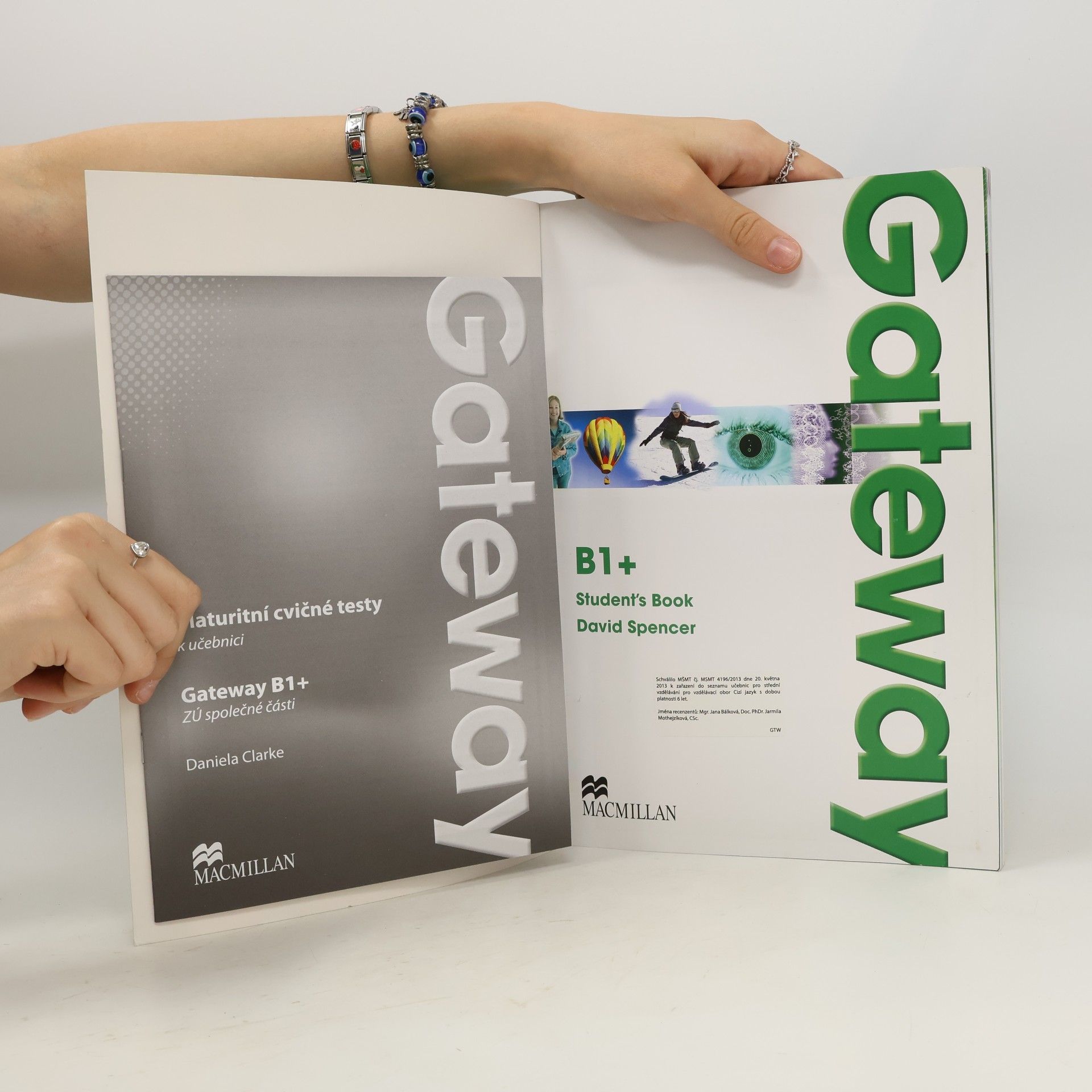 David Spencer Gateway. B1+ Student's book