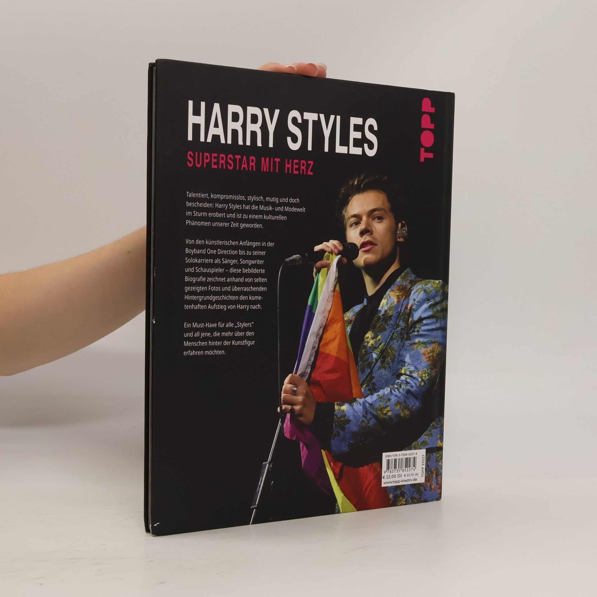 Autorenkollektiv Harry Styles. Seine Anfänge mit One Direction - Im Alleingang - Hollywood-Herzensbrecher - Sein Style