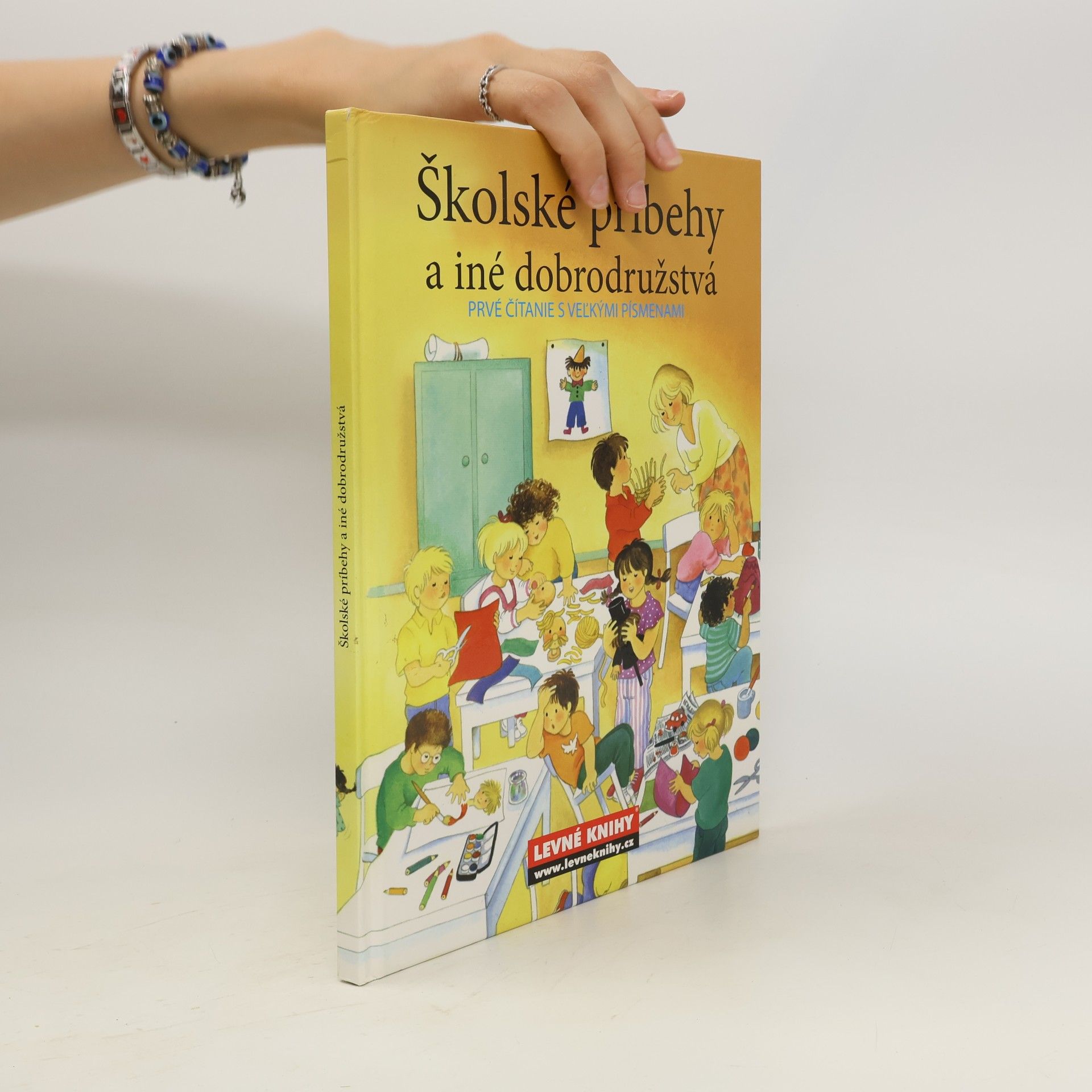 Autorenkollektiv Školské príbehy a iné dobrodružstvá