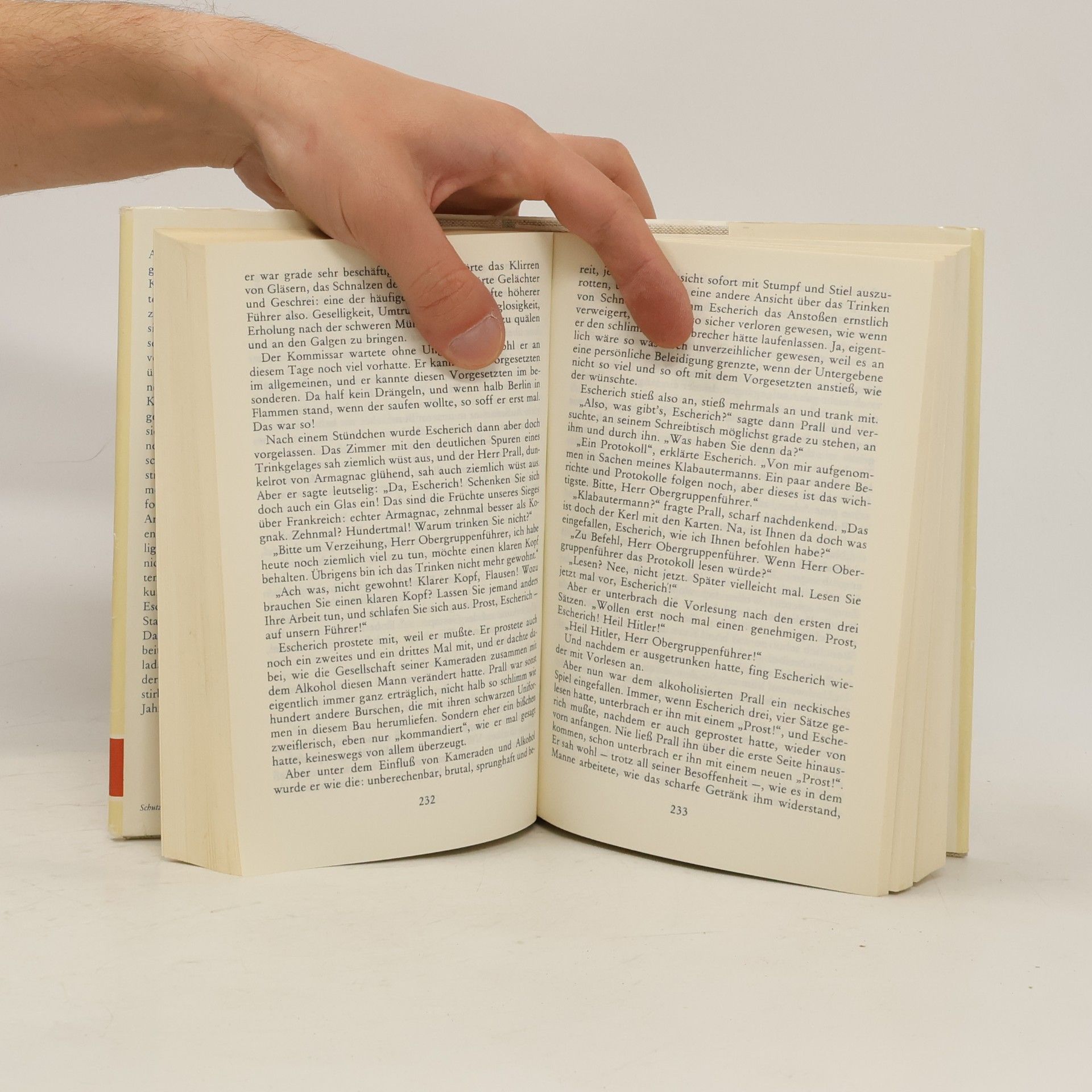 Hans Fallada Jeder stirbt für sich allein