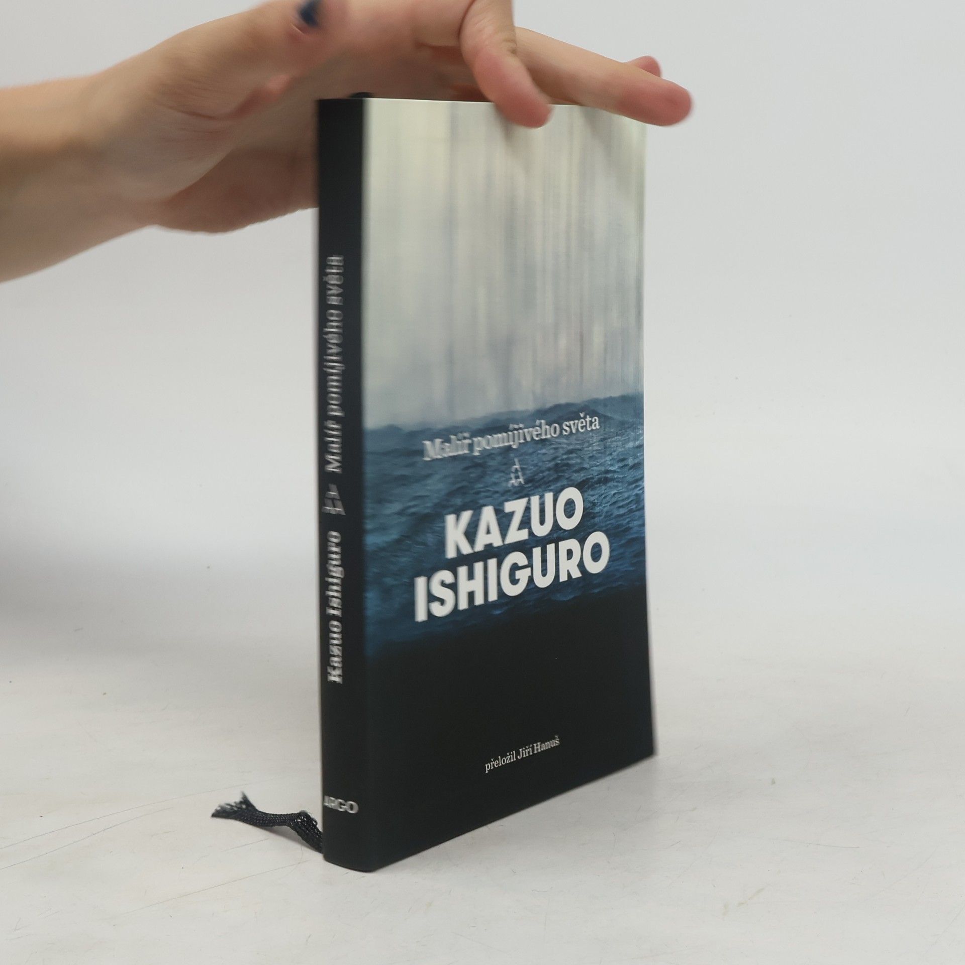 Kazuo Ishiguro Malíř pomíjivého světa