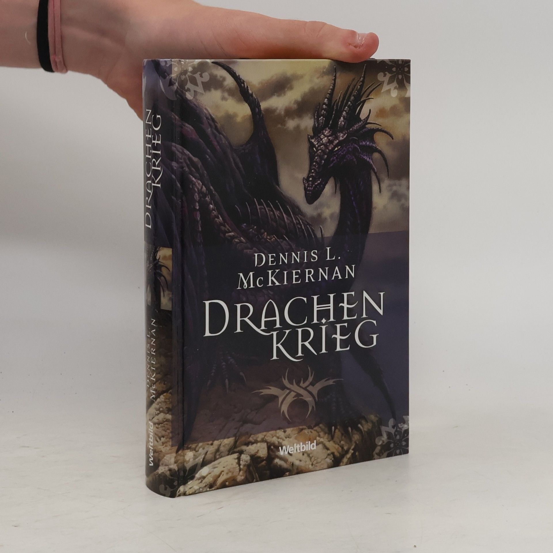 Dennis L. McKiernan Drachenkrieg