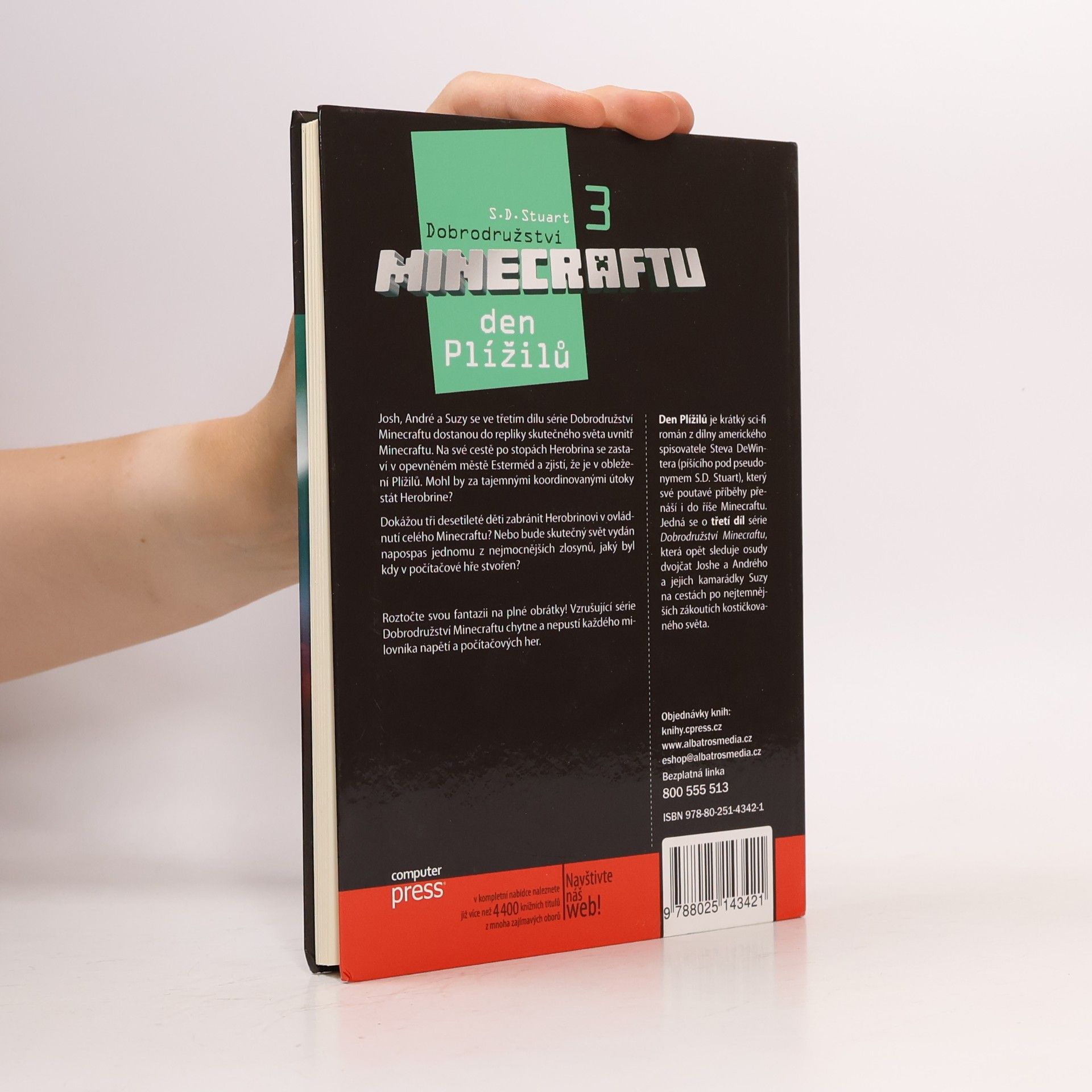 S. D. Stuart Dobrodružství Minecraftu. 3, Den Plížilů
