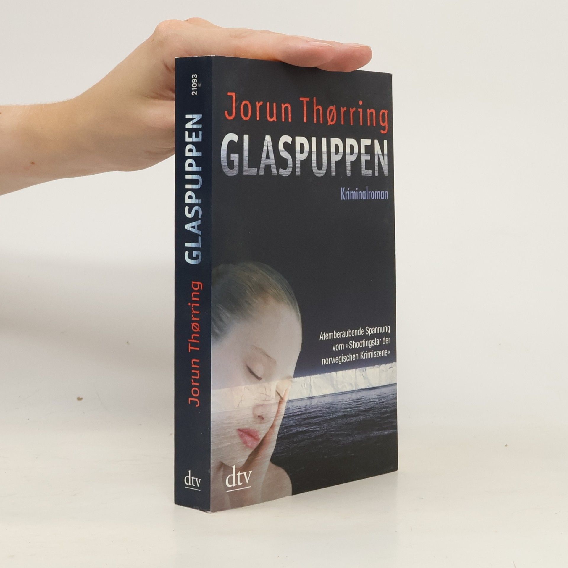 Jorun Thørring Glaspuppen