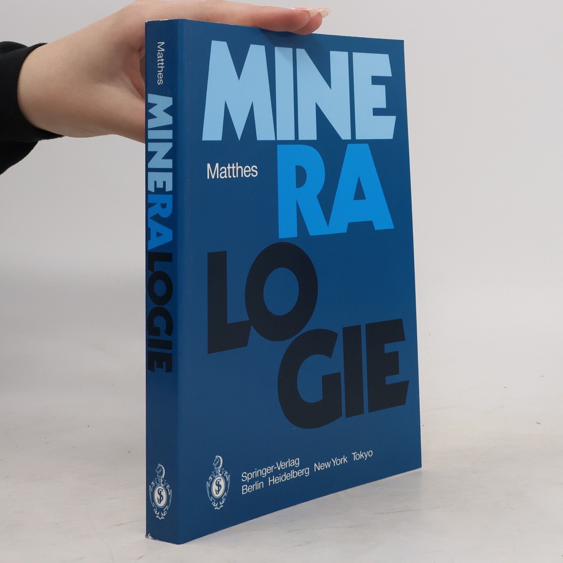Kolektiv autorů Mineralogie