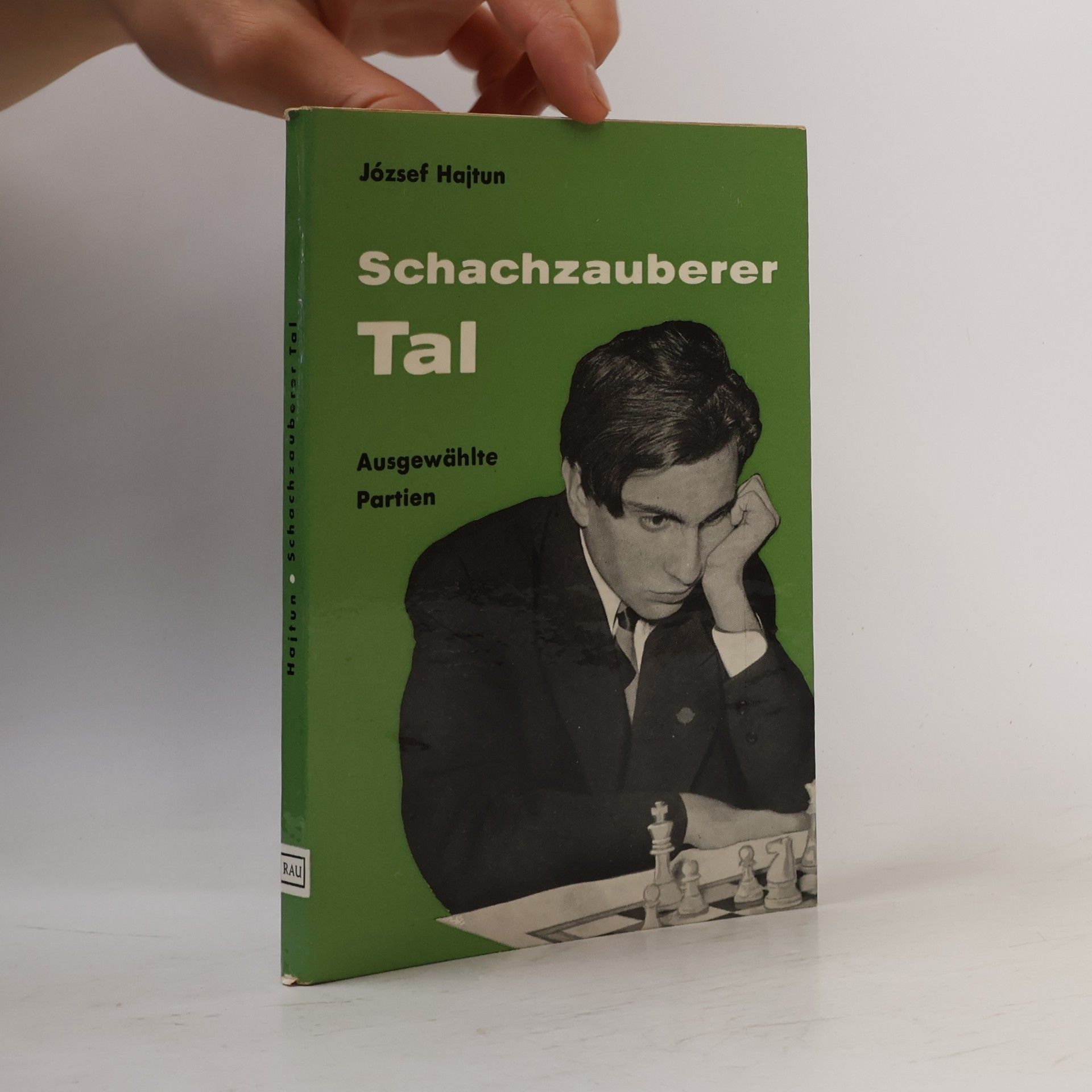 Jozsef Hajtun Schachzauberer Tal