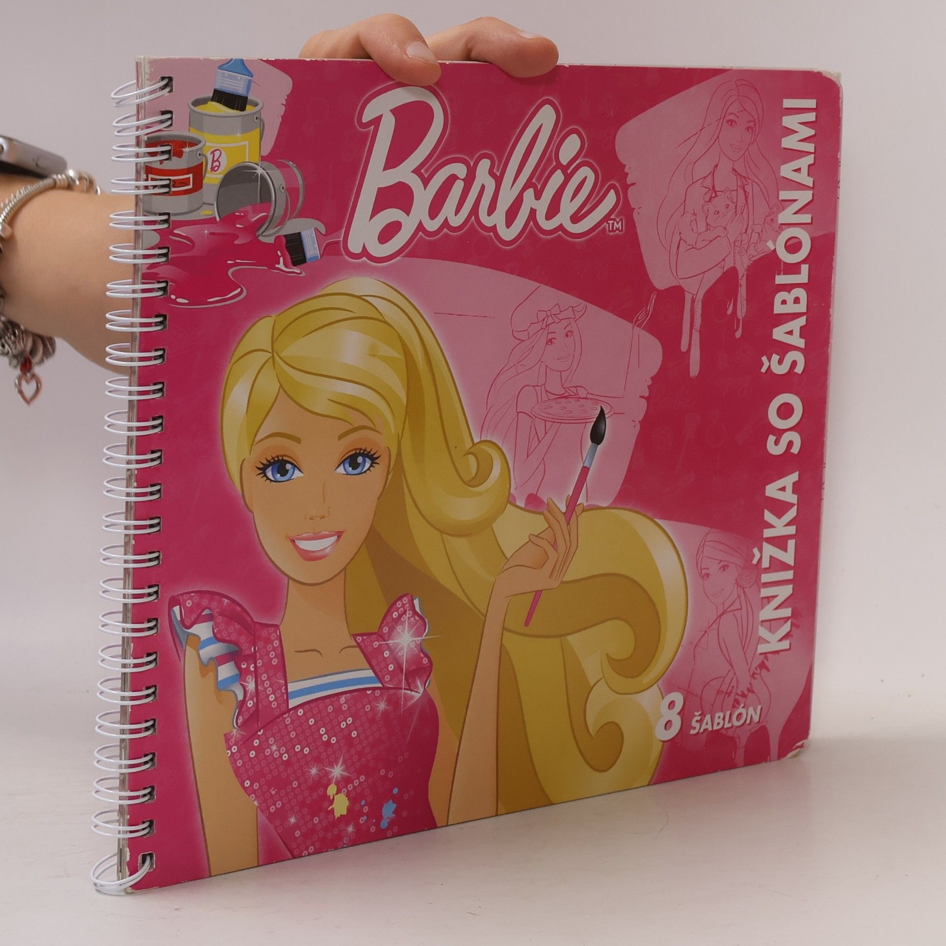 Barbie Knižka so šablónami