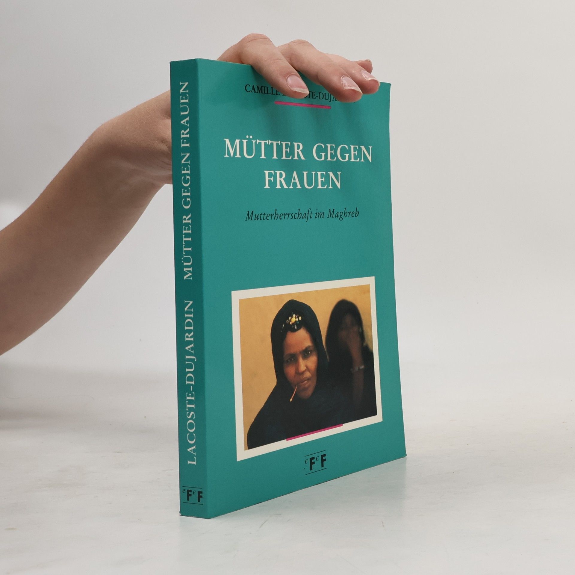 Camille Lacoste-Dujardin Mütter gegen Frauen