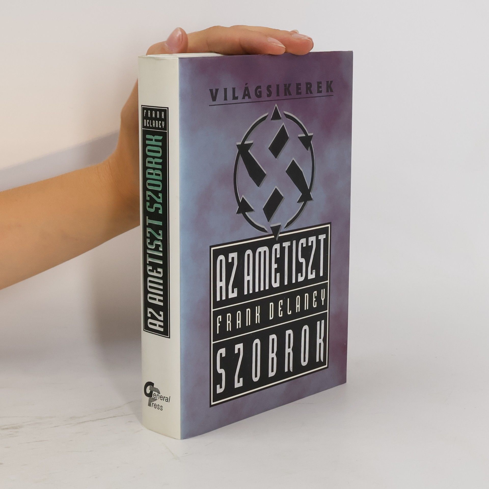 Gyöngyi Gieler Világsikerek: Az ametiszt szobrok