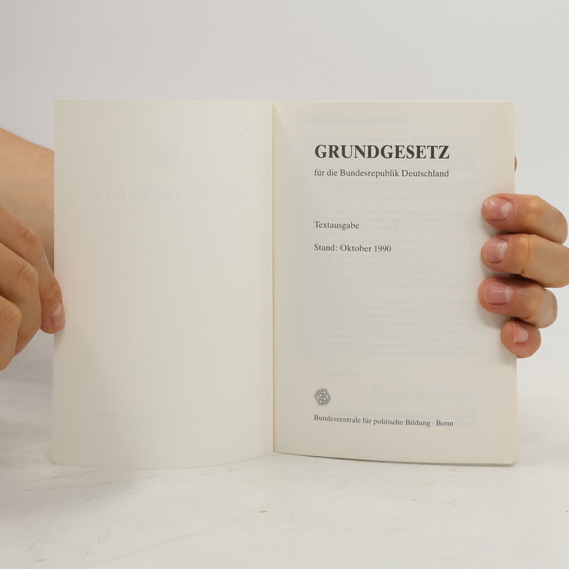 Autores varios Grundgesetz