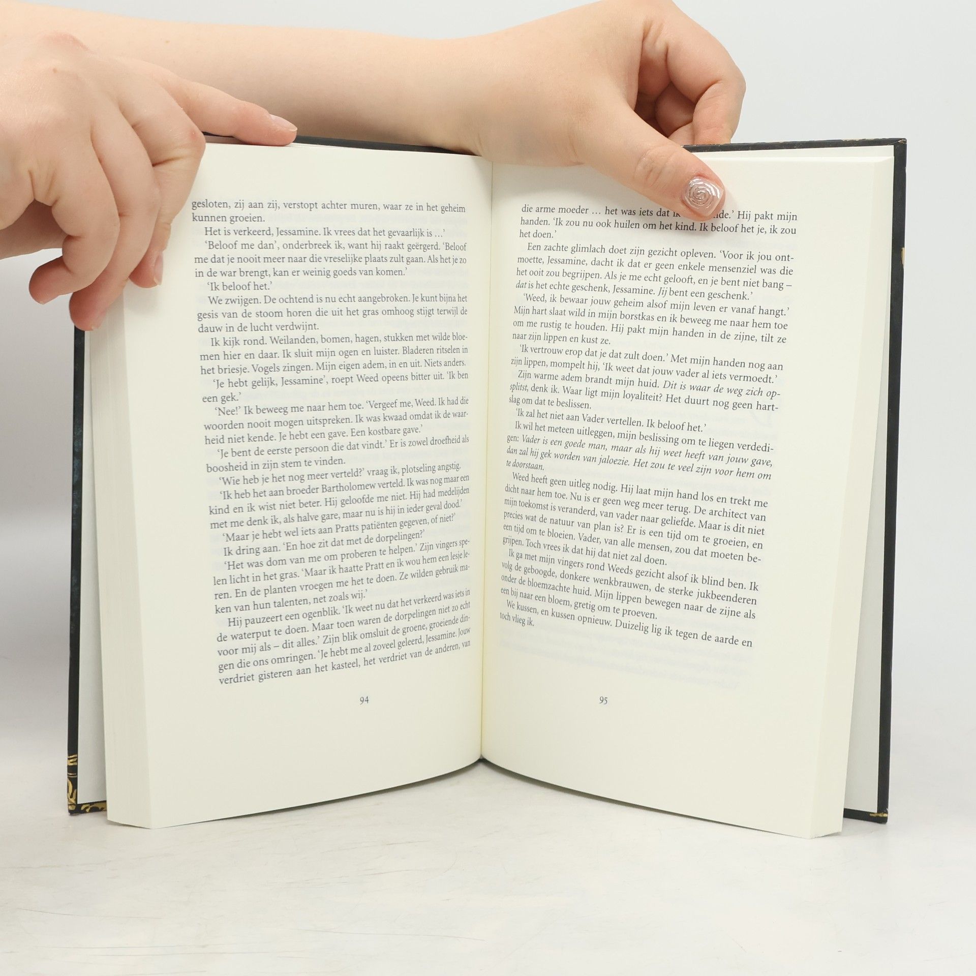 Maryrose Wood The Poison Diaries
