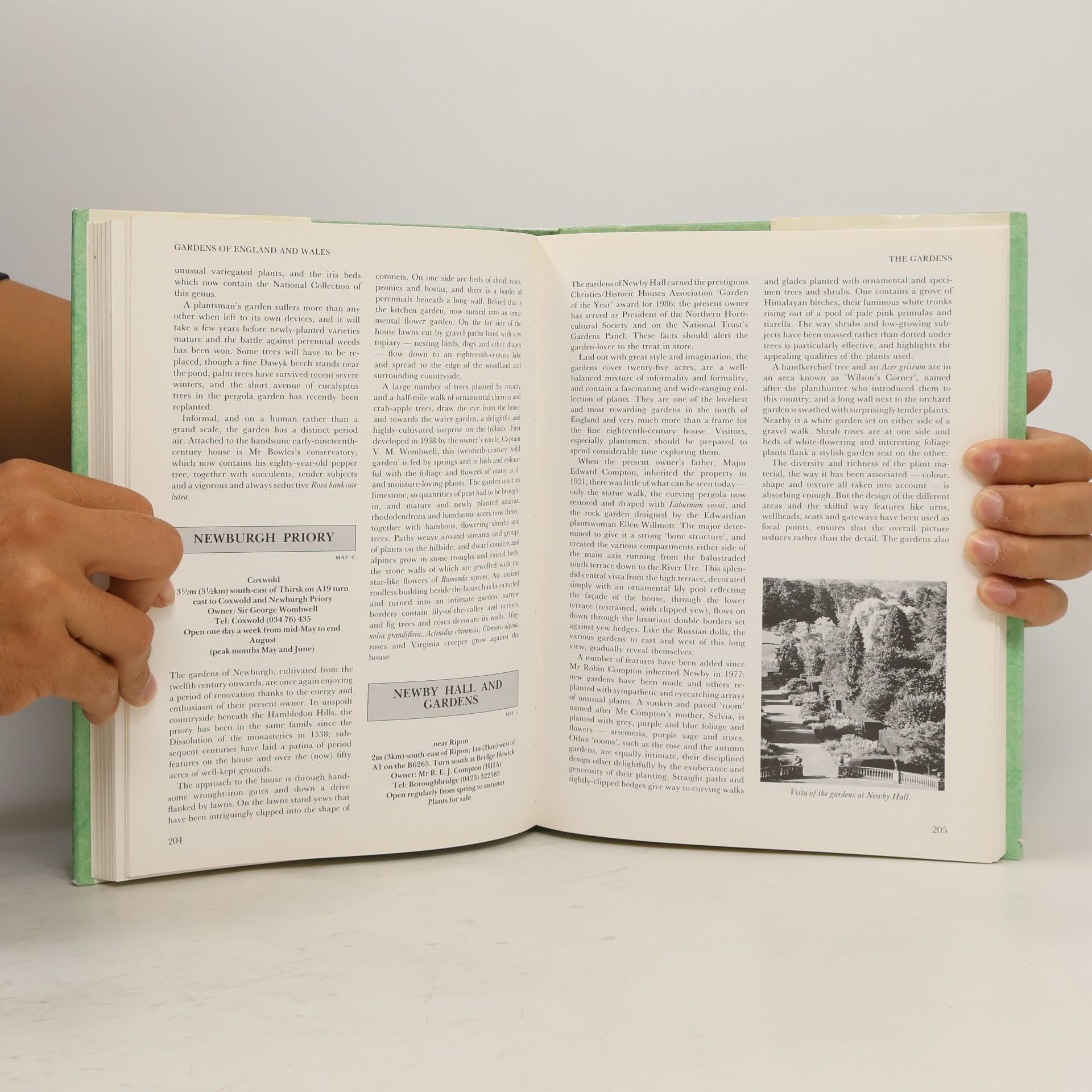 Sarah Hollis The Shell Guide to the Gardens of England and Wales