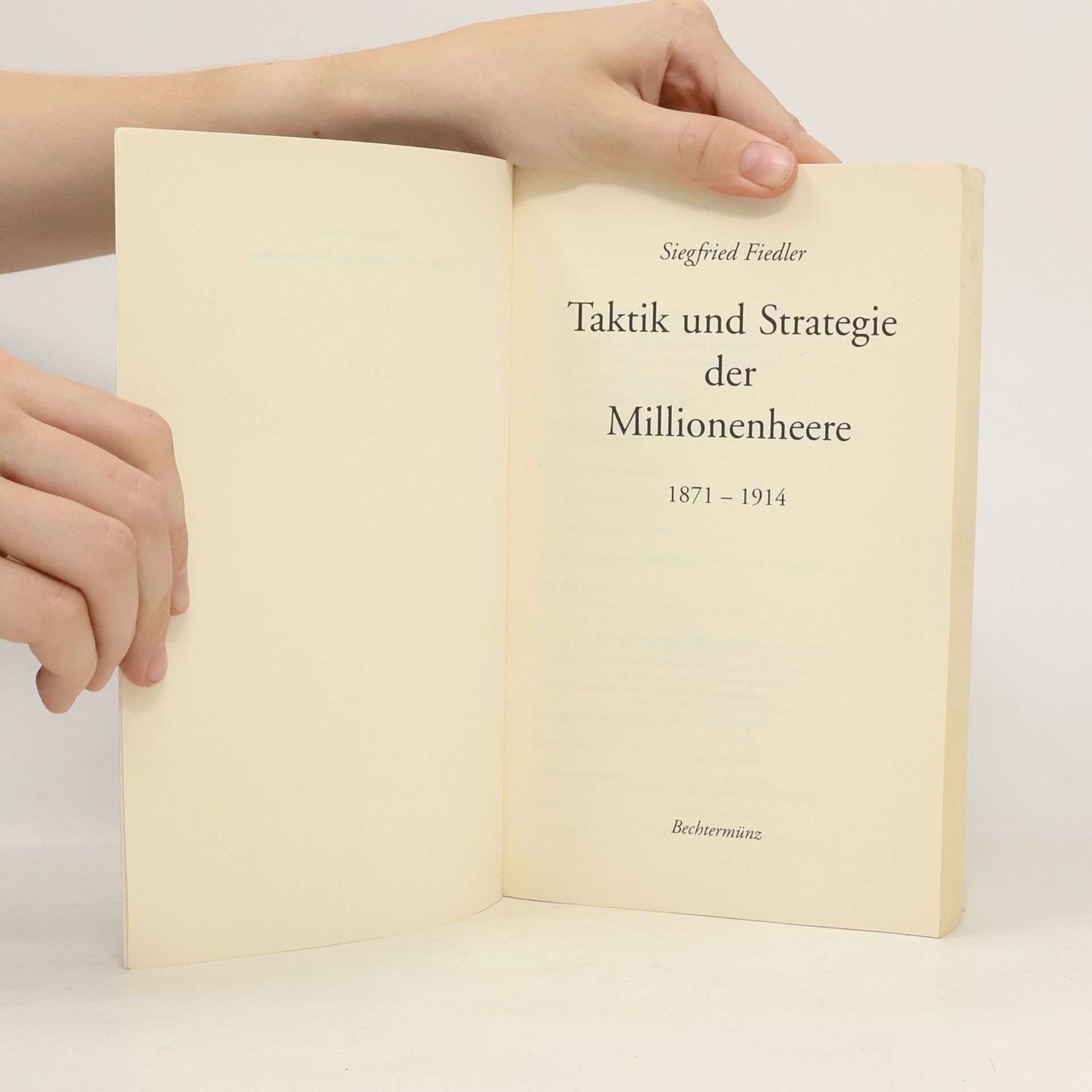 Siegfried Fiedler Taktik und Strategie der Millionenheere
