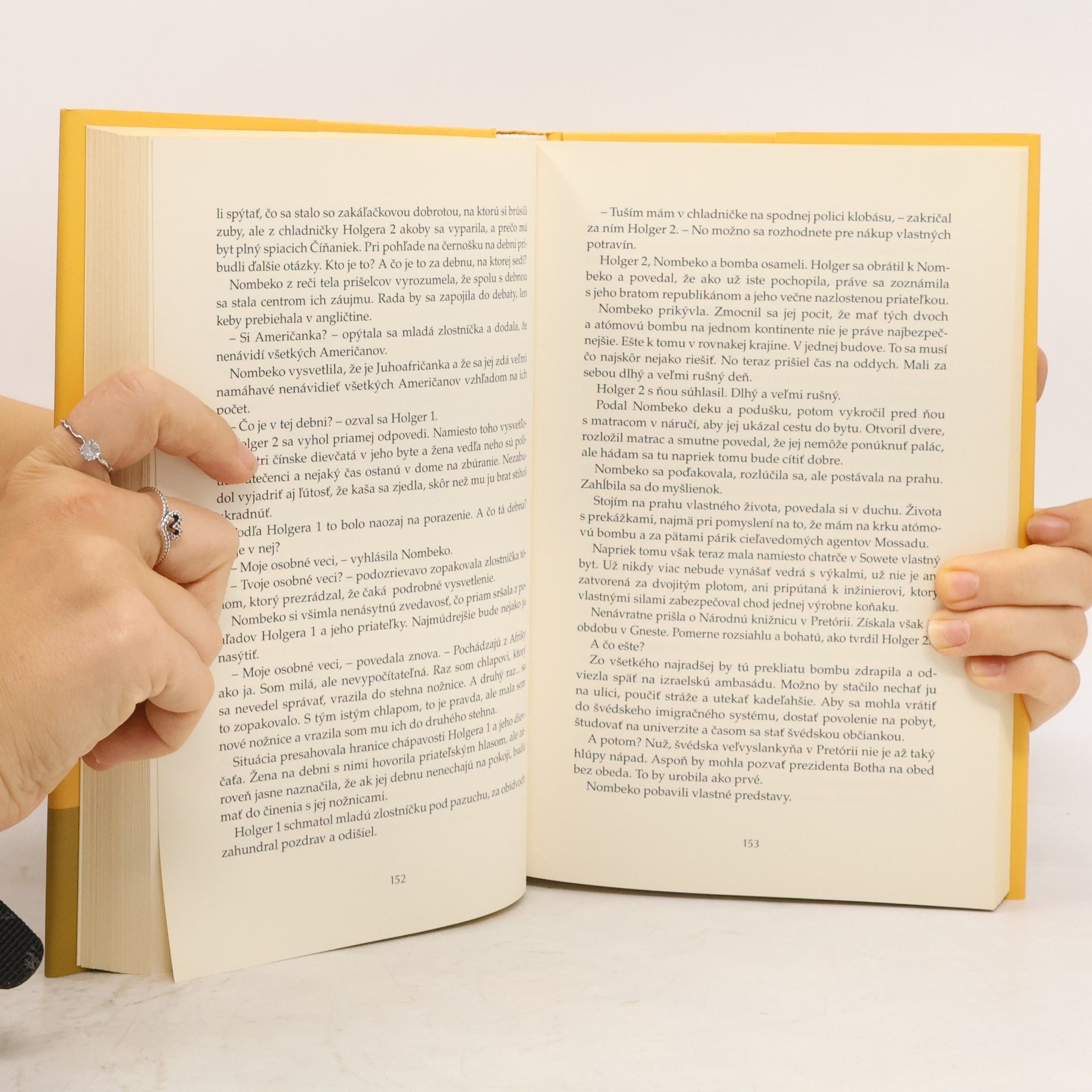 Jonas Jonasson Analfabetka, ktorá vedela počítať