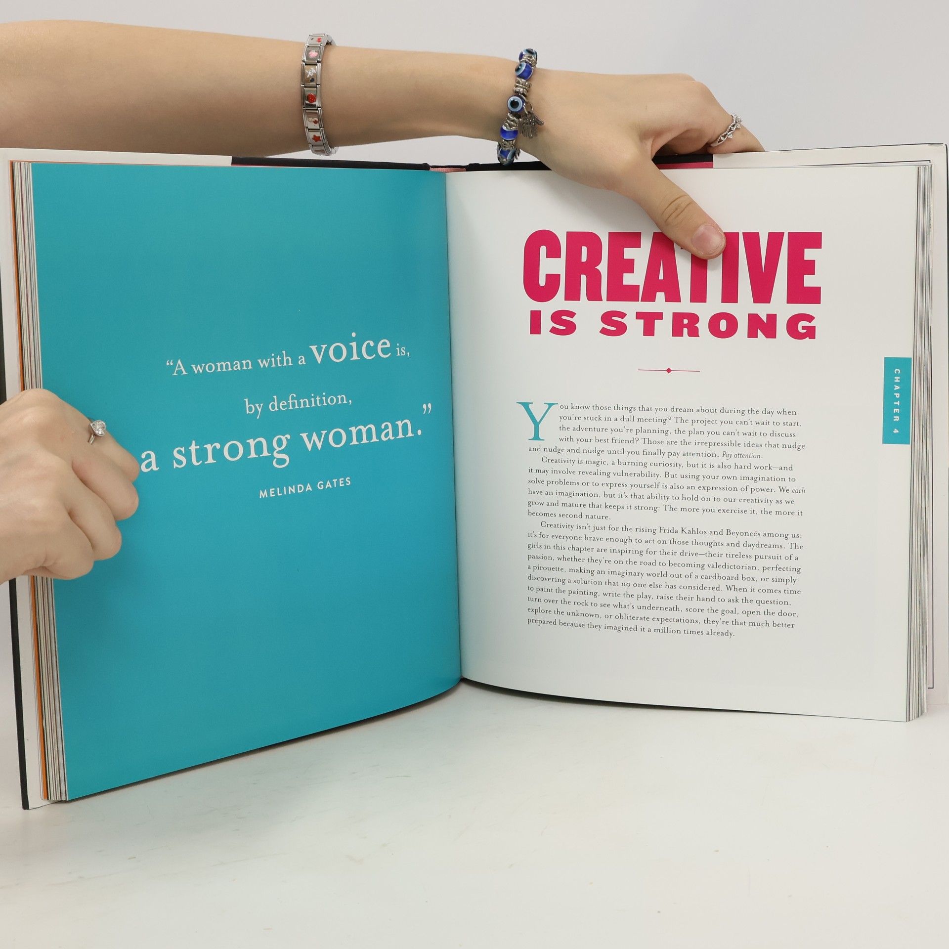 Kate T. Parker Strong is the New Pretty : A Celebration of Girls Being Themselves