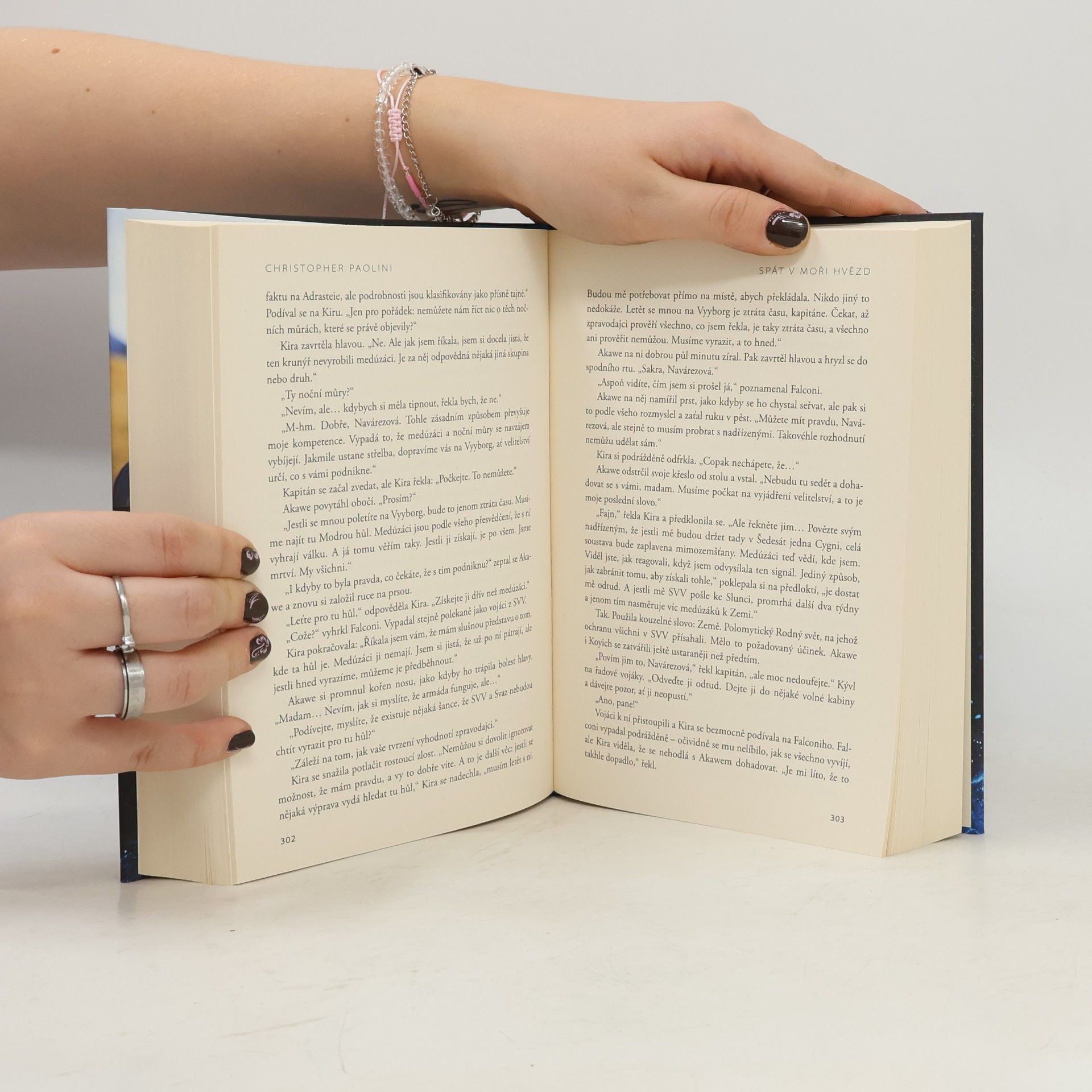 Christopher Paolini Spát v moři hvězd