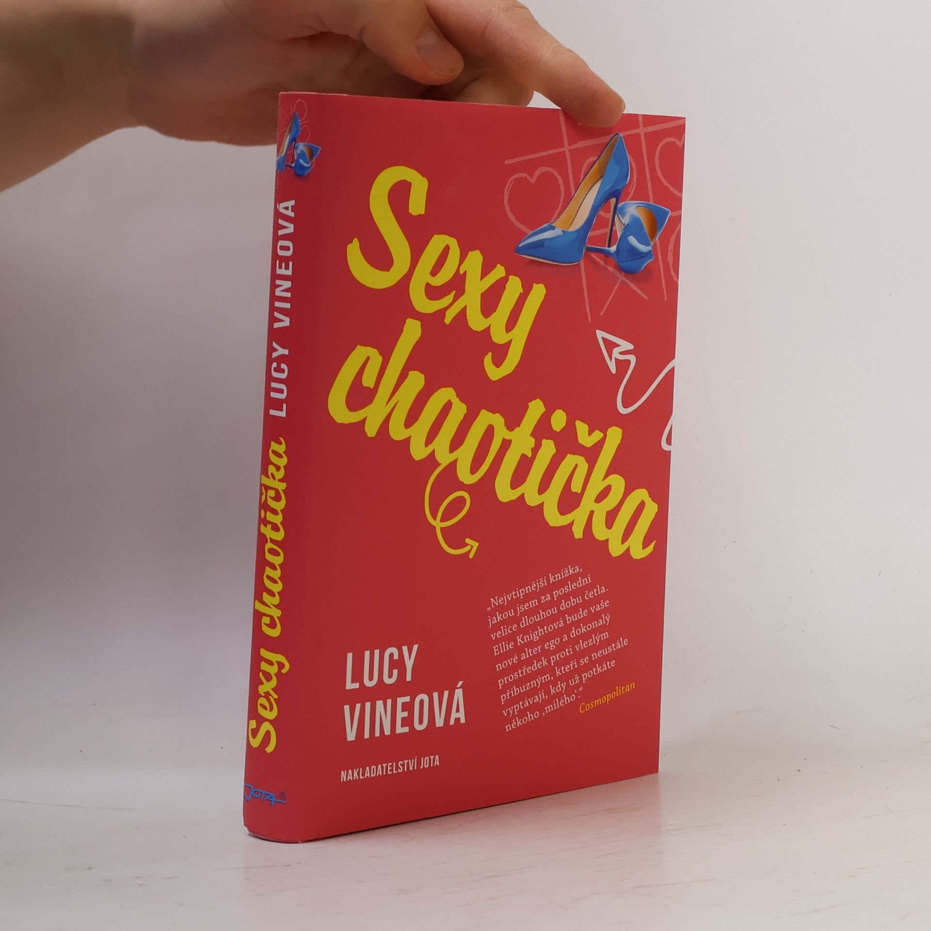 Lucy Vine Sexy chaotička