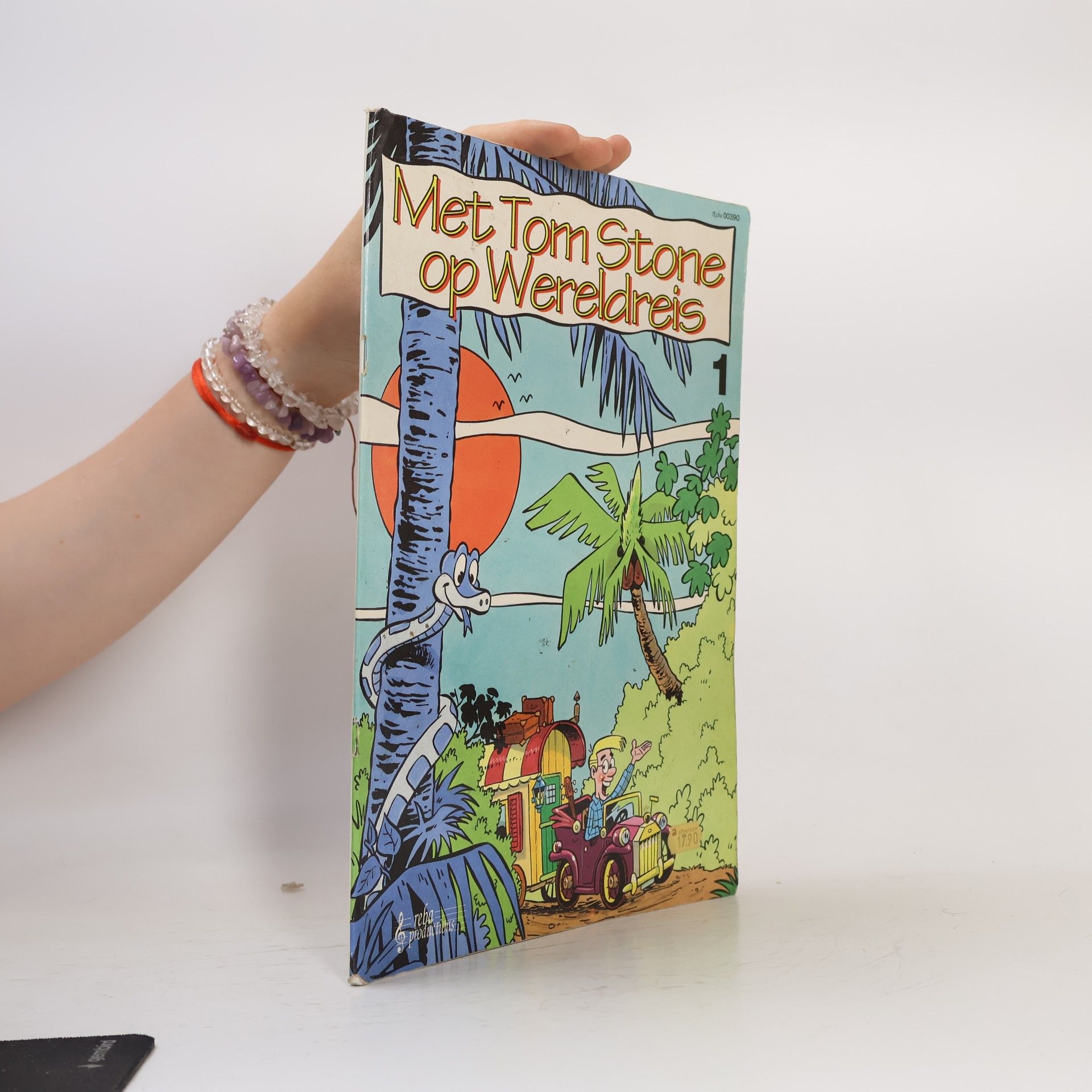 Autores varios Met Tom Stone op Wereldreis