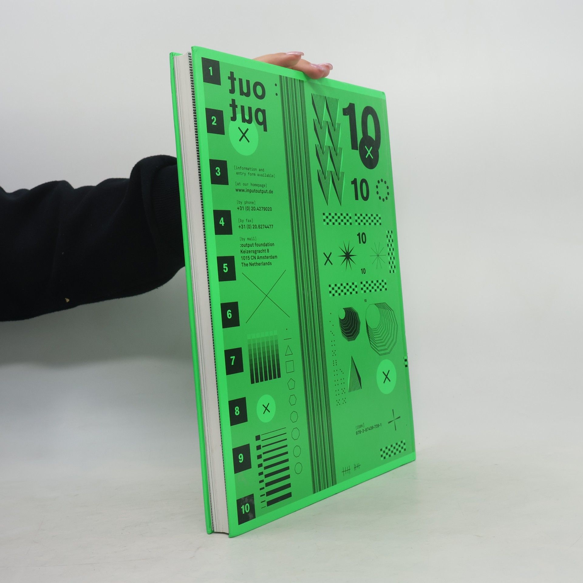 Florian Pfeffer Output - 10: Output 10