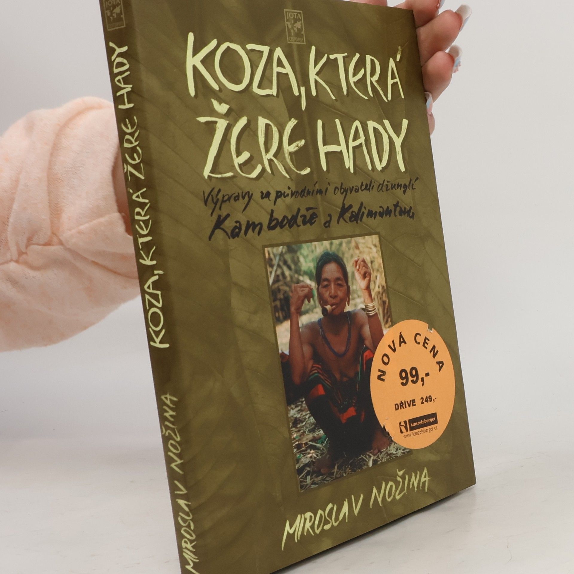 Miroslav Nožina Koza, která žere hady