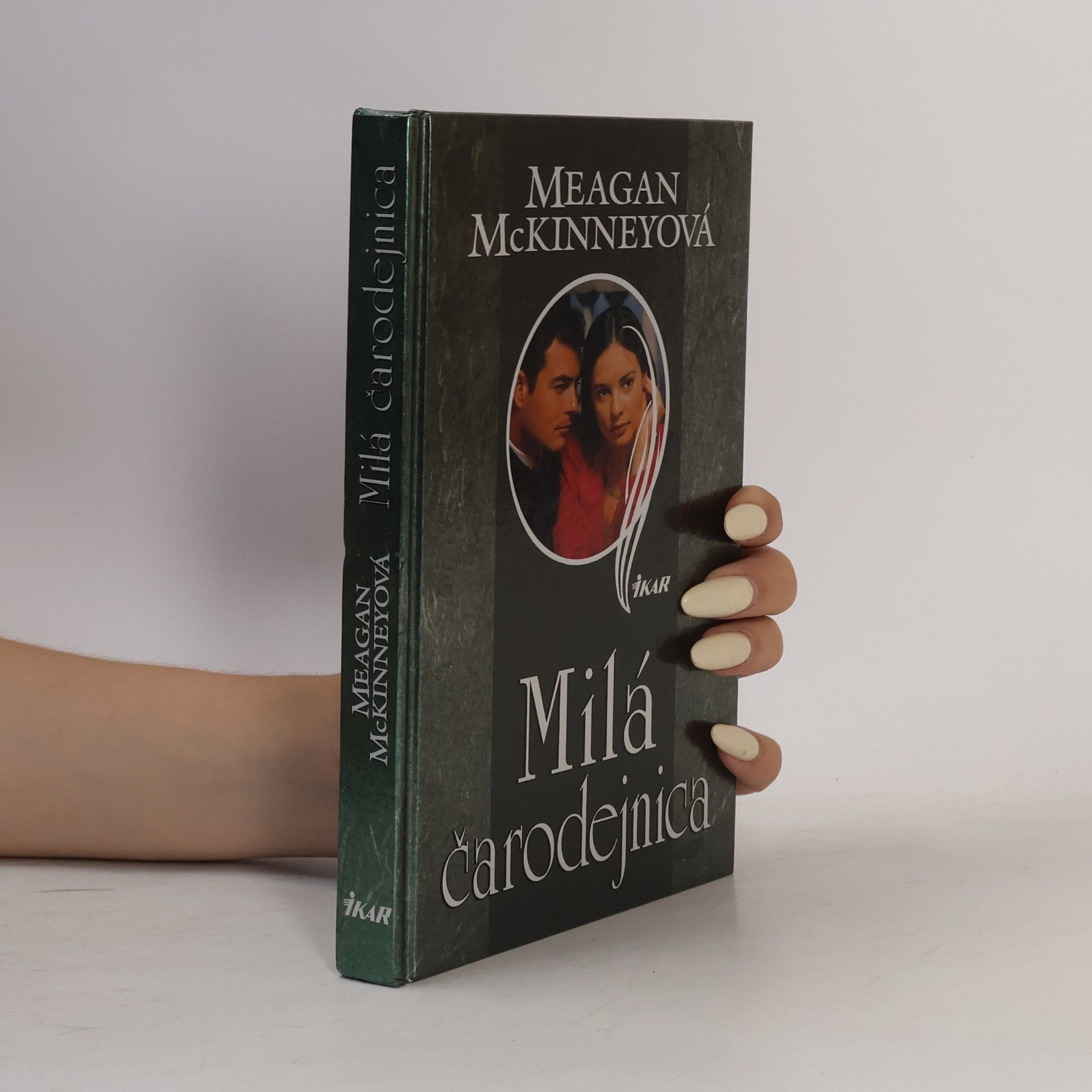 Meagan McKinney Milá čarodejnica