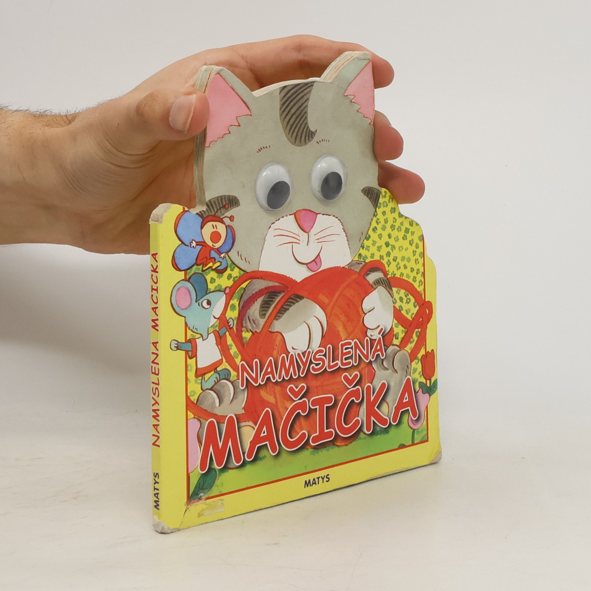 Autores varios Namyslená mačička