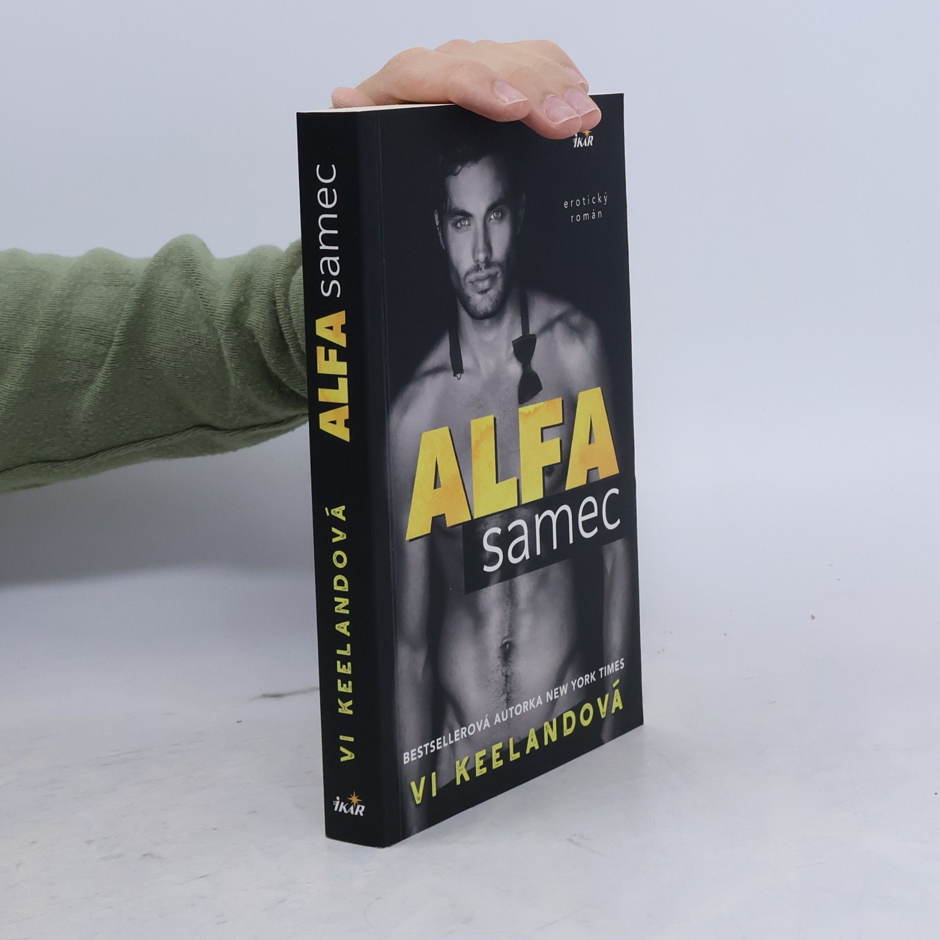 Vi Keeland Alfa samec
