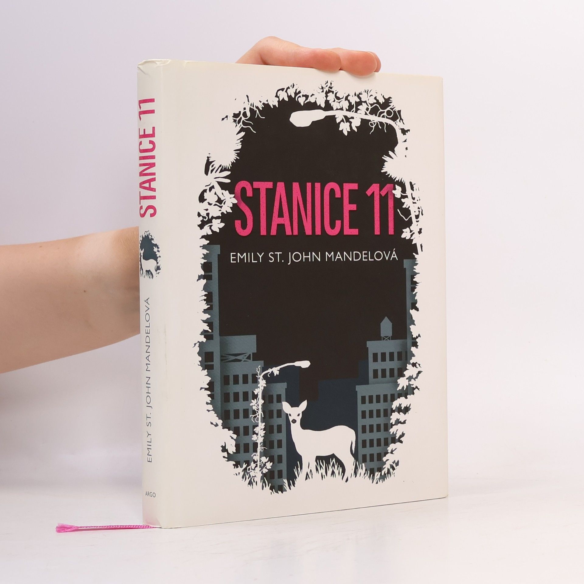 Emily St. John Mandel Stanice 11