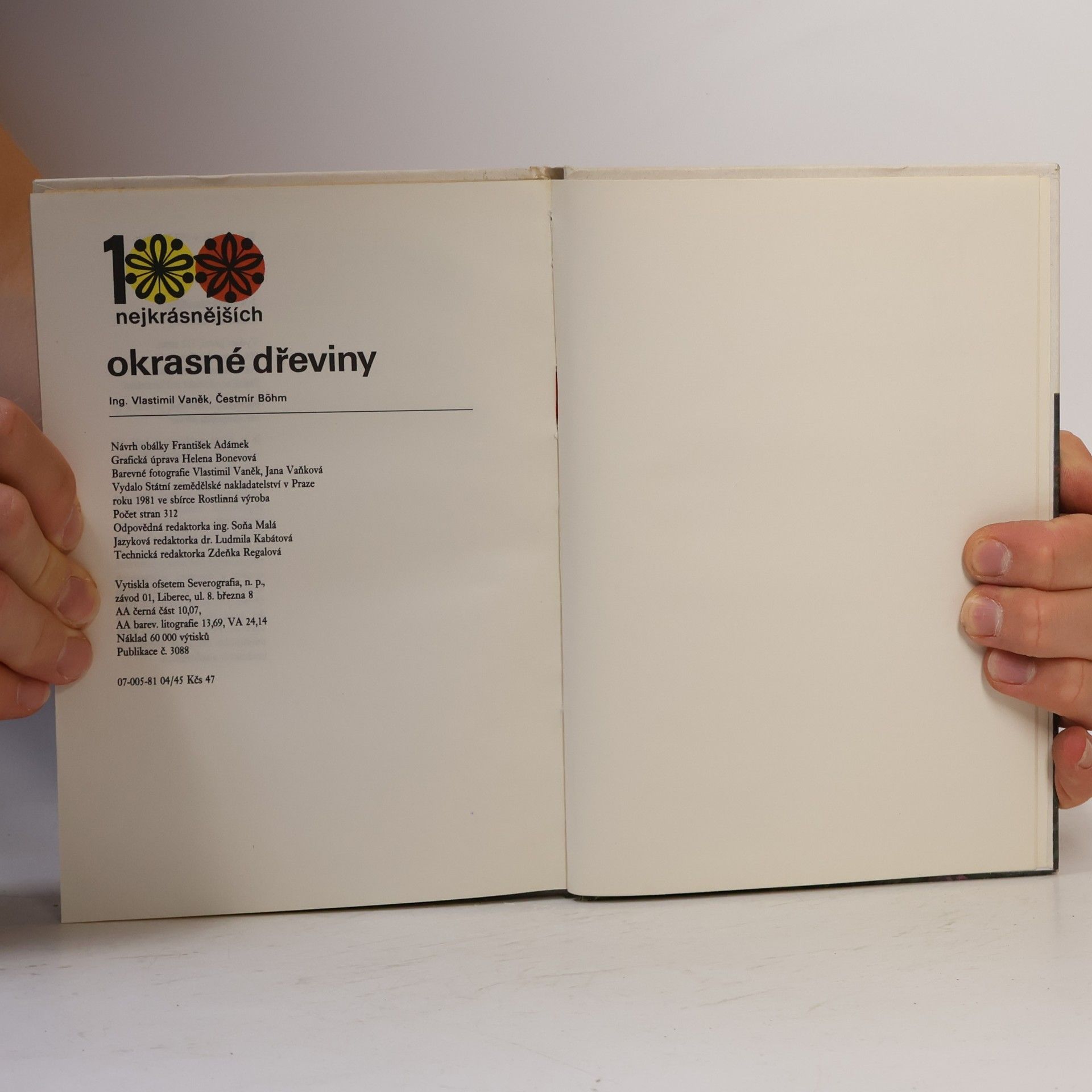 Cestmír Böhm 100 nejkrásnějších. Okrasné dřeviny
