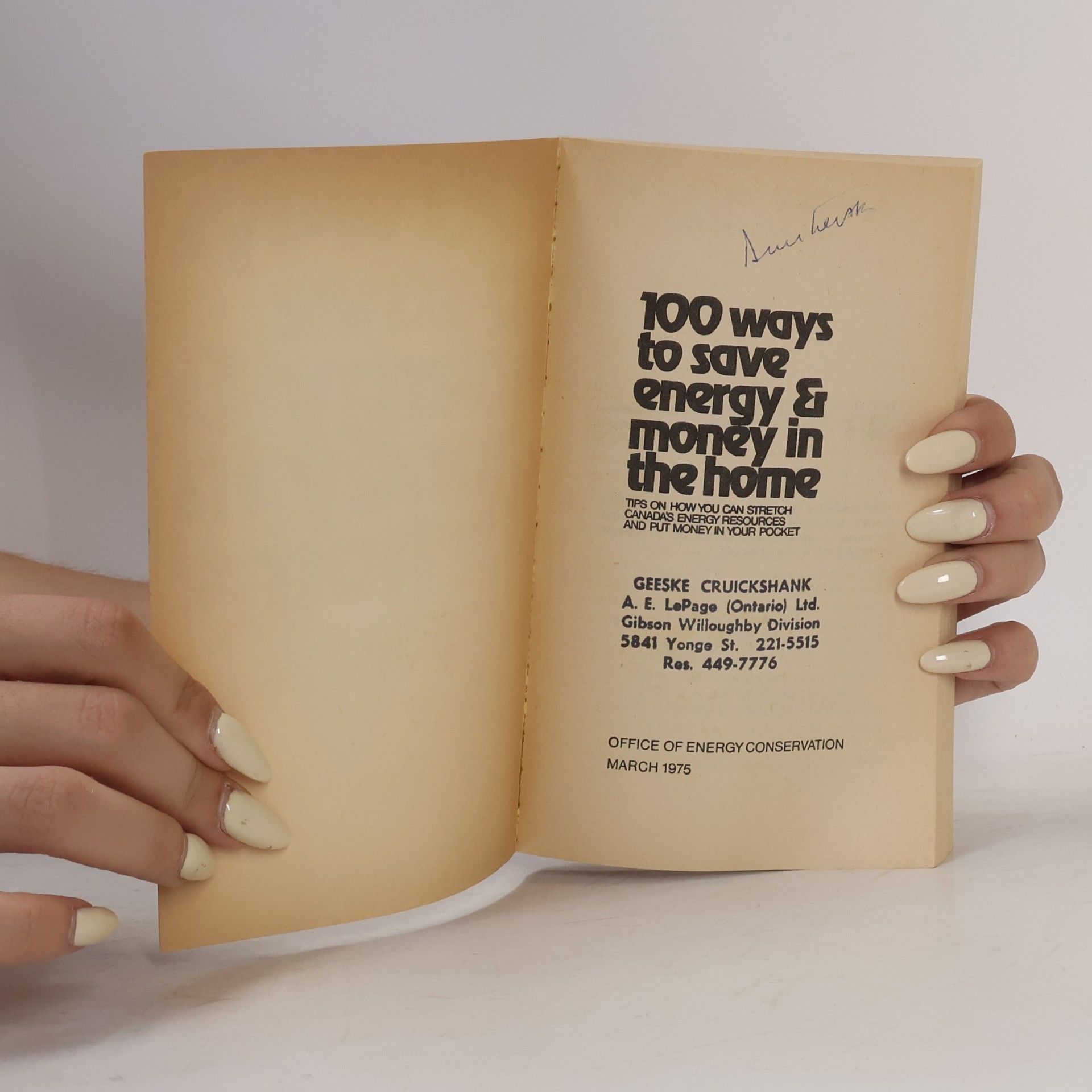 Autores varios 100 Ways To Save Energy & Money In The Home