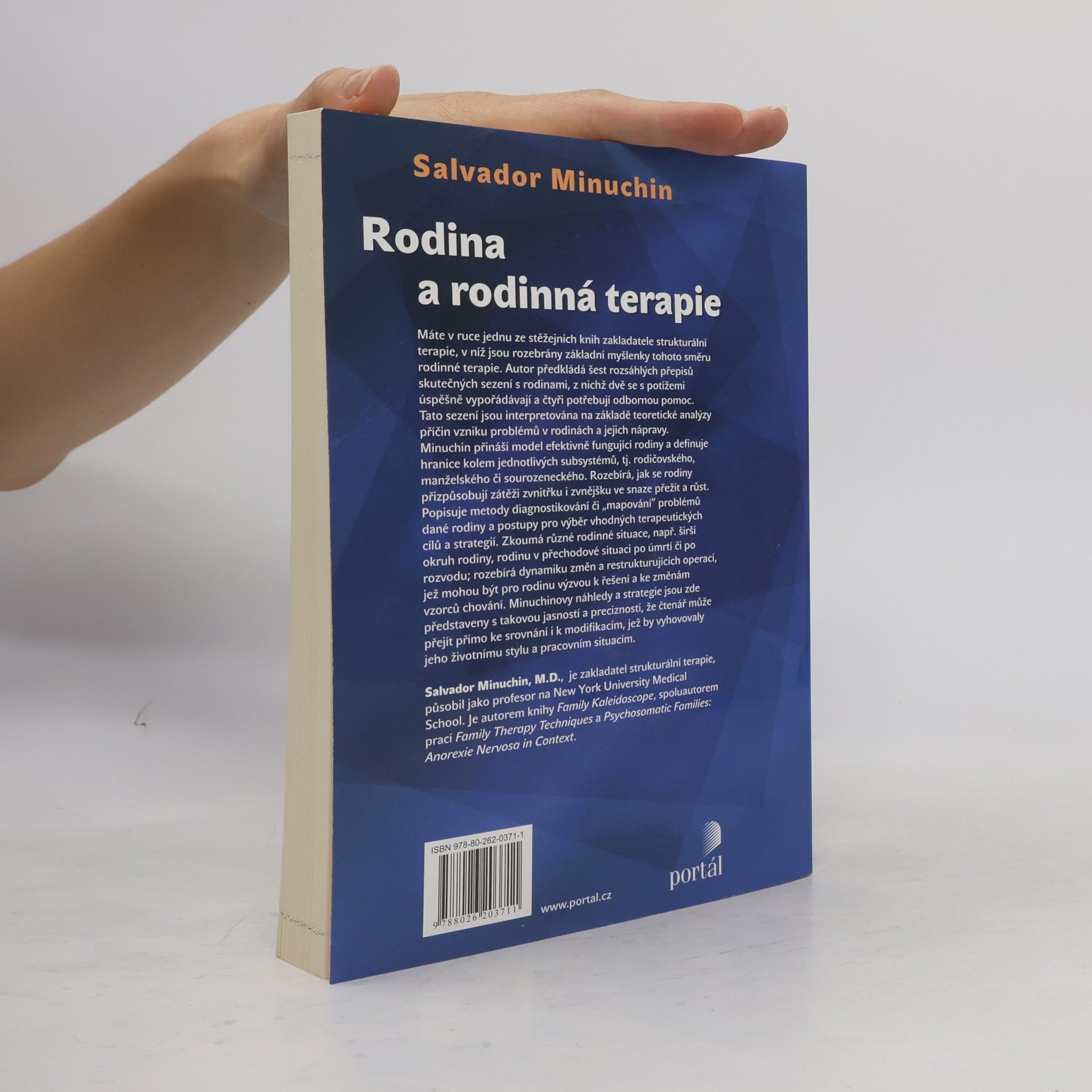 Salvador Minuchin Rodina a rodinná terapie