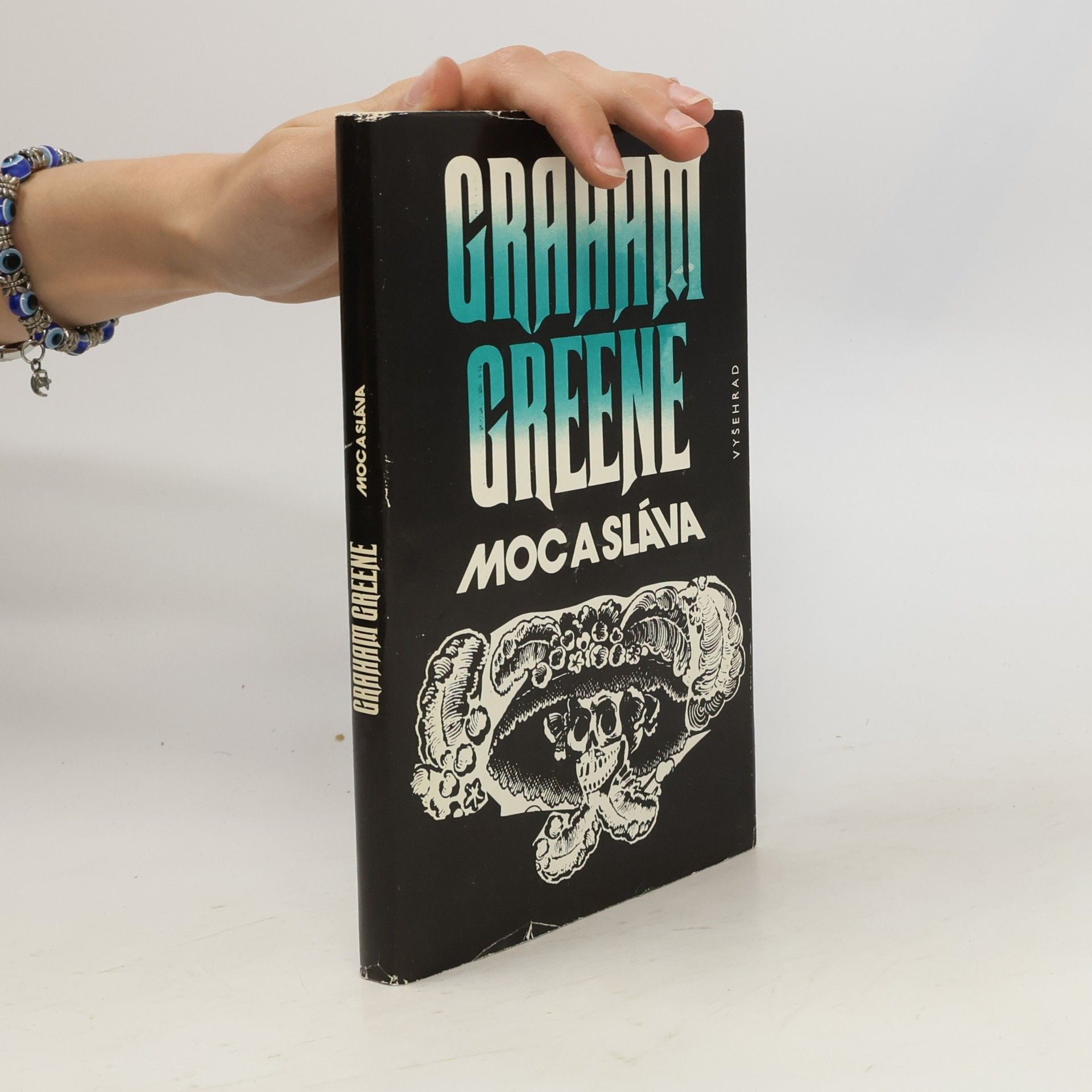 Graham Greene Moc a sláva
