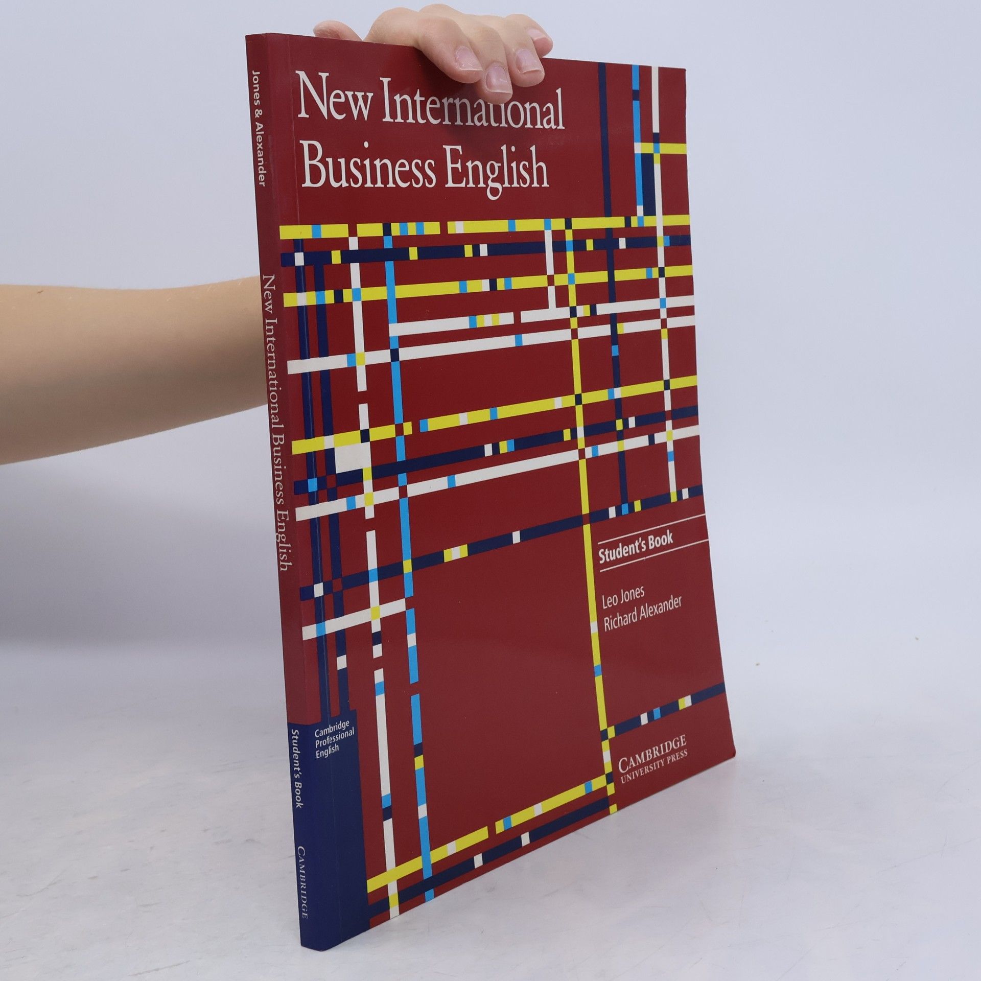 Leo Jones New international business english