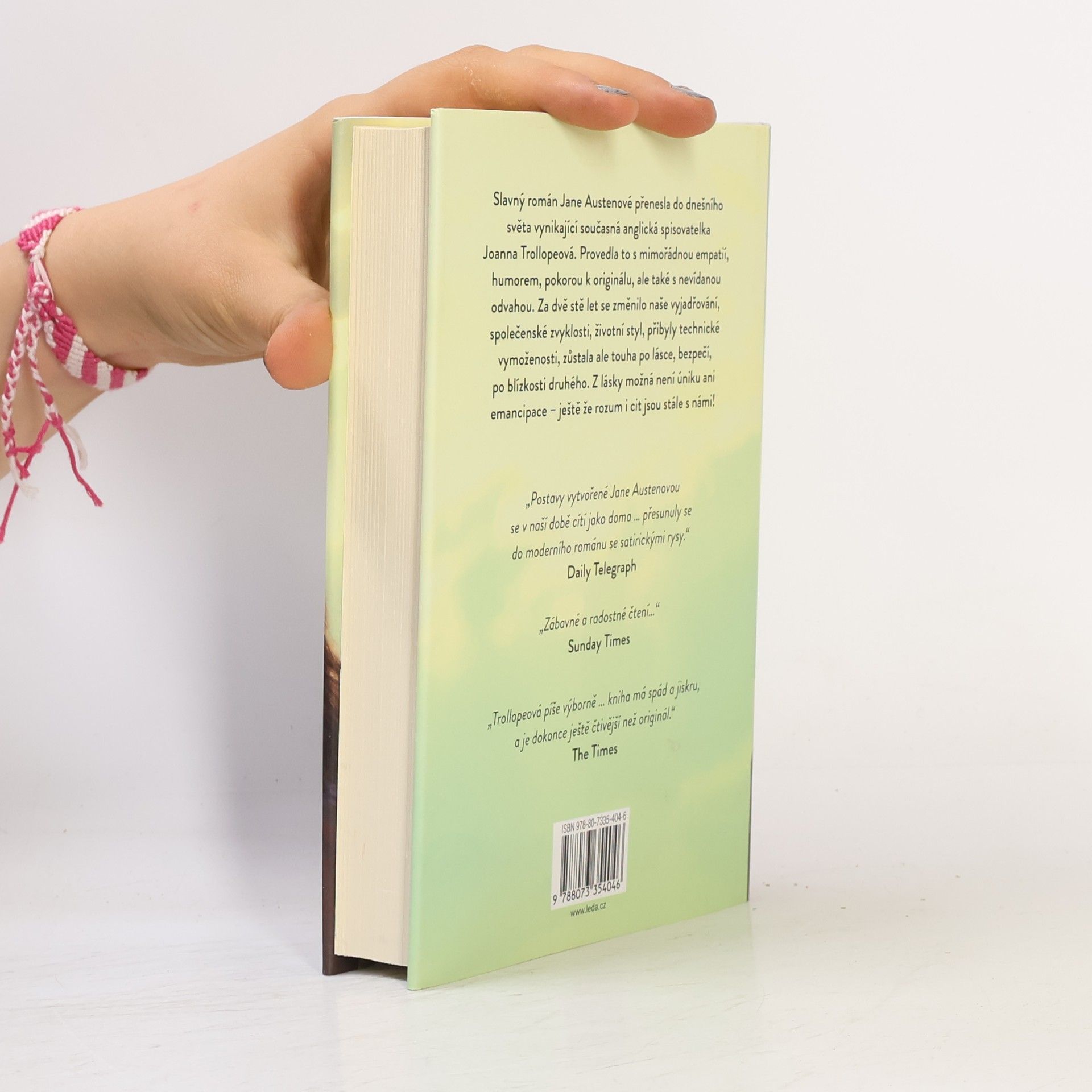 Joanna Trollope Rozum a cit. Jane Austenová v jednadvacátém století