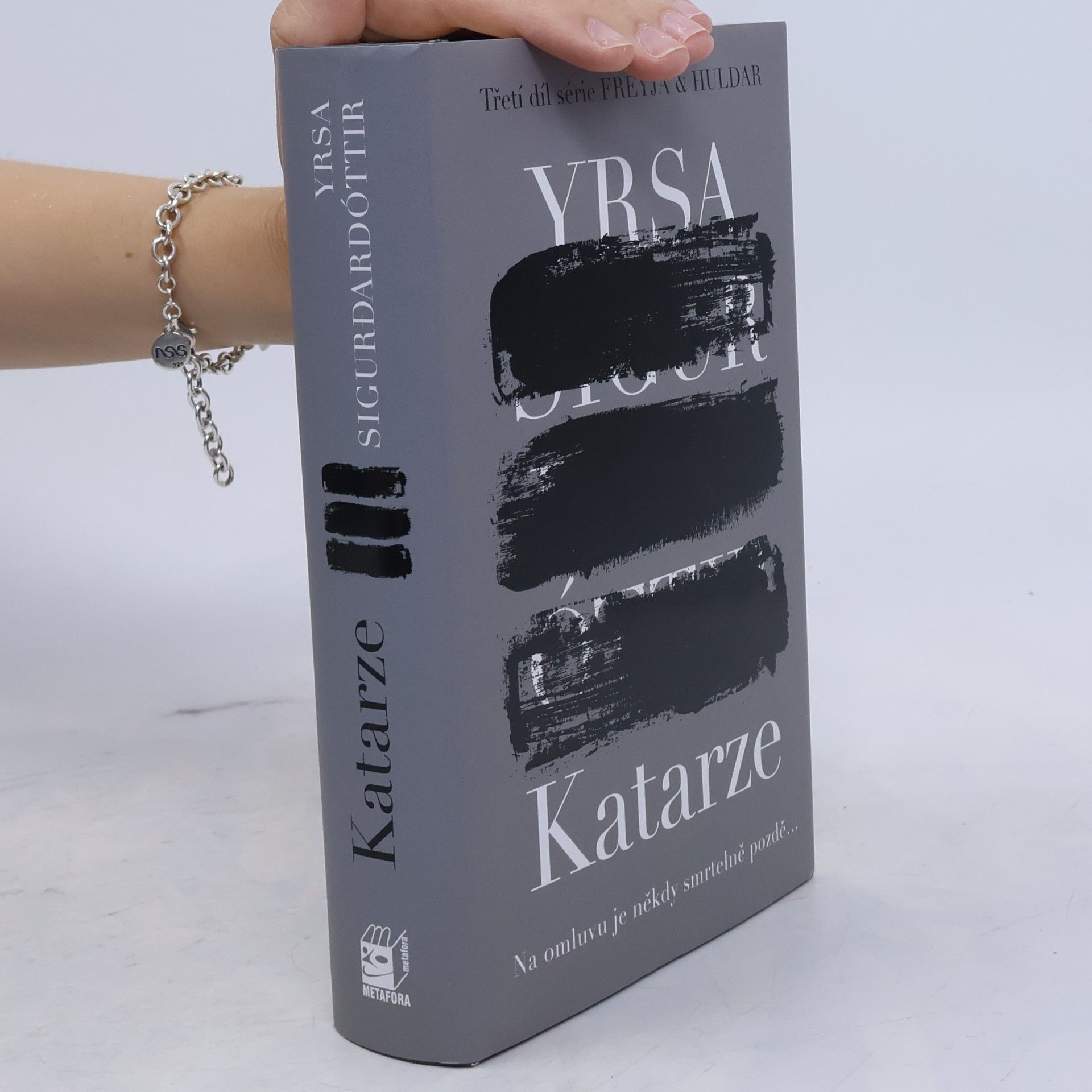Yrsa Sigurðardóttir Katarze: Série Freyja & Huldar