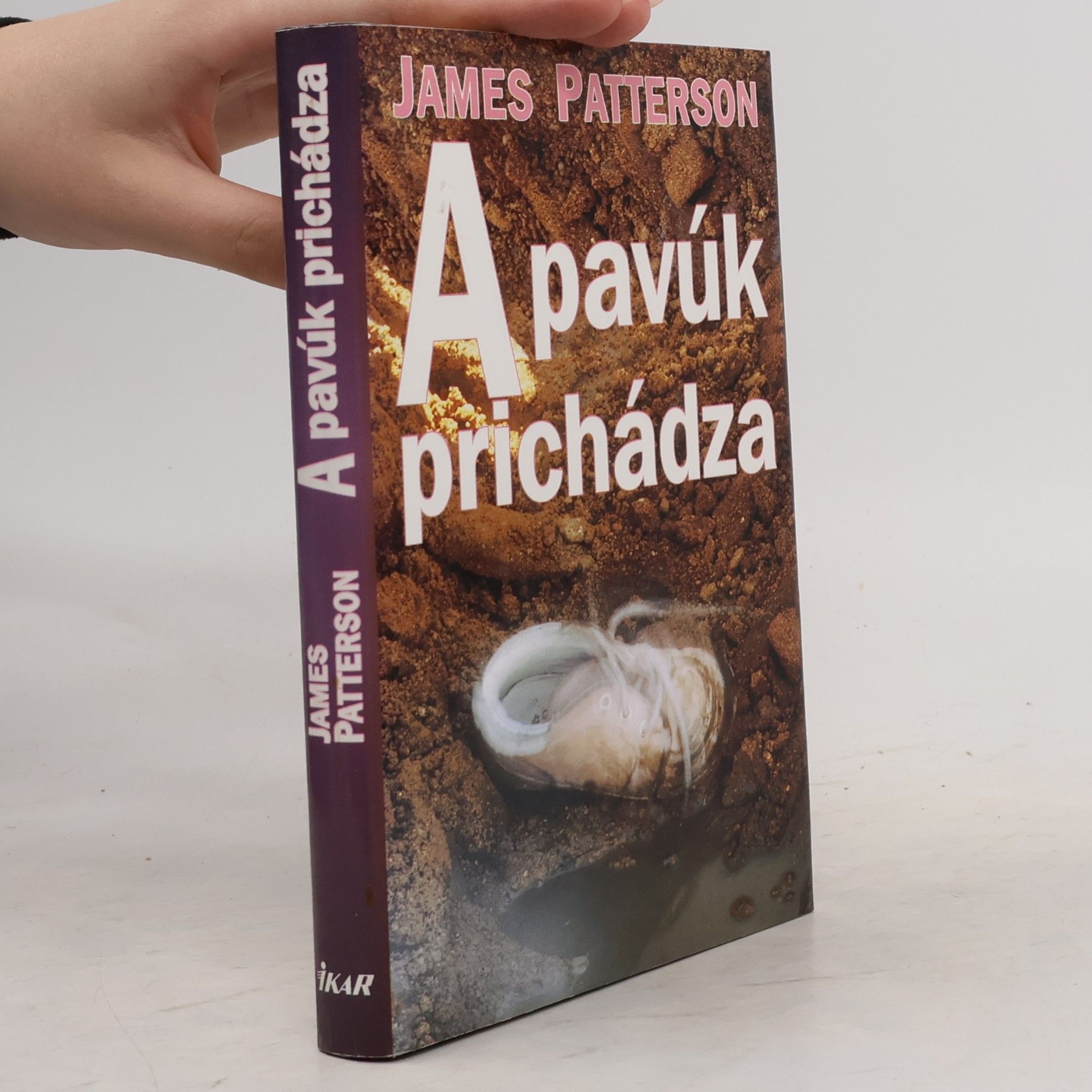 James Patterson A pavúk prichádza
