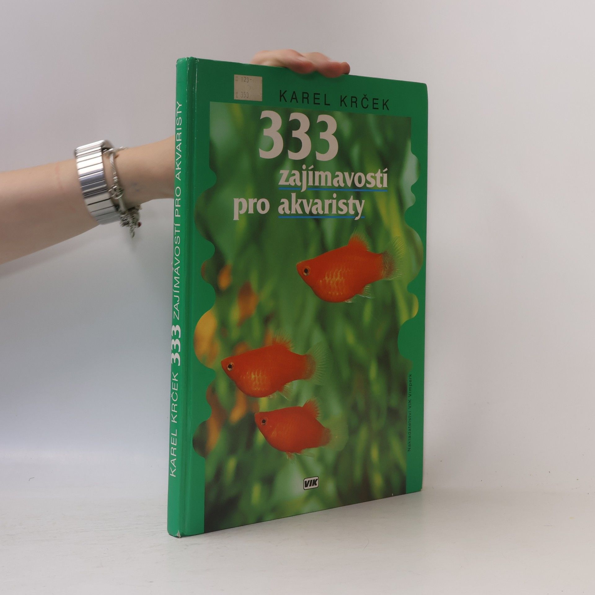 Milan Chvojka 333 zajímavostí pro akvaristy