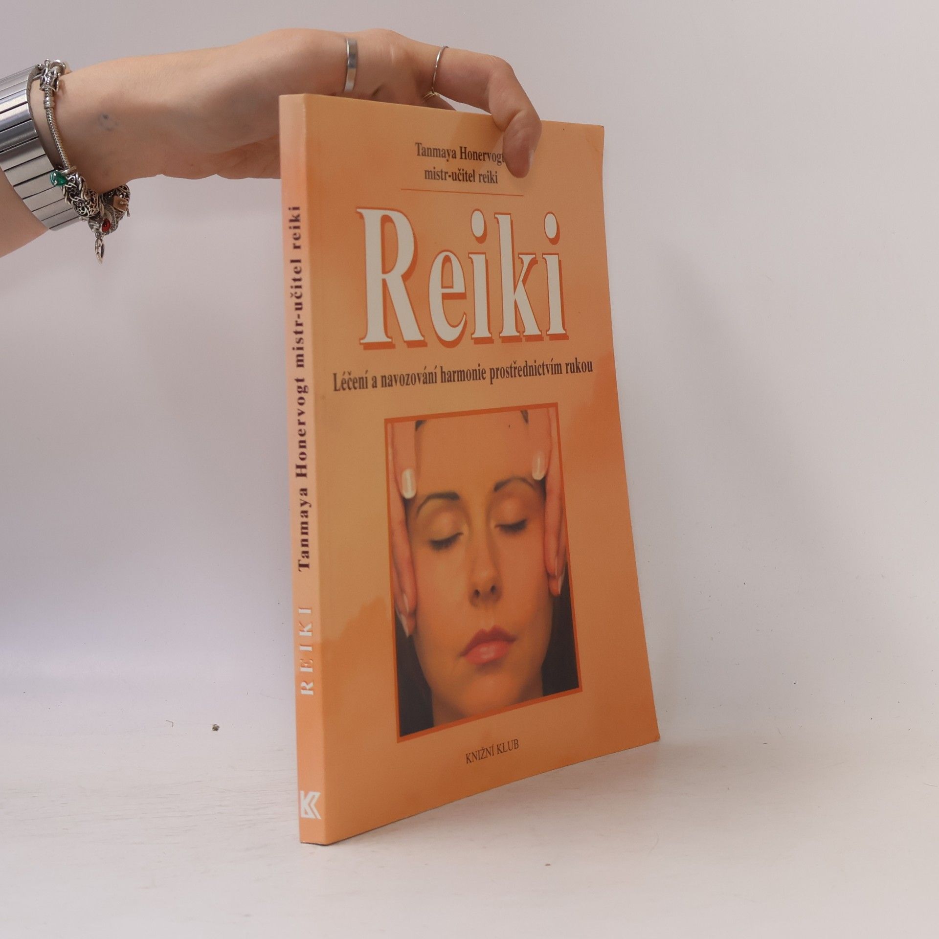 Tanmaya Honervogt Reiki. Léčení a navozování harmonie prostřednictvím rukou